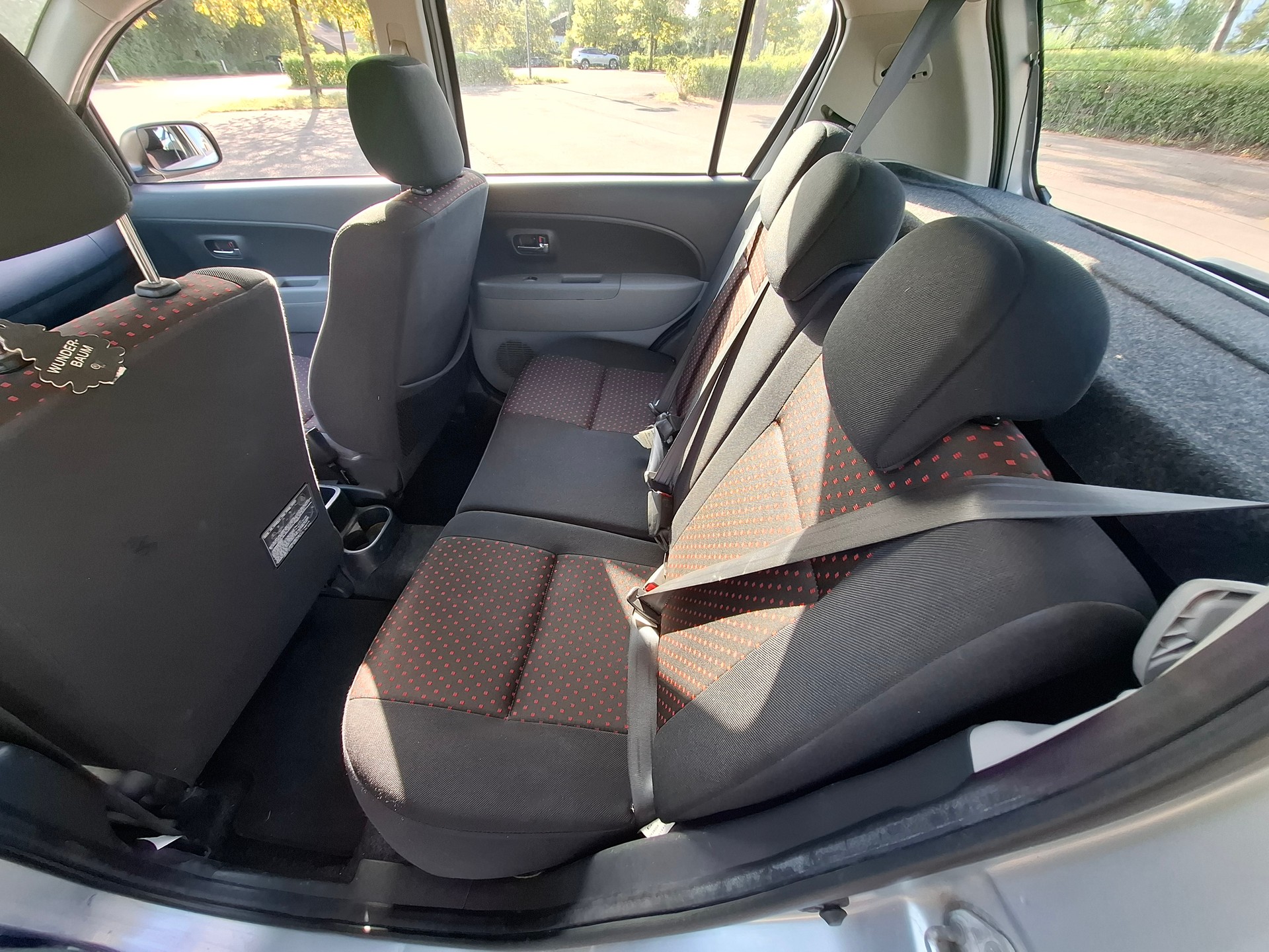 DAIHATSU Sirion 1.3 eco-4WD-image-11