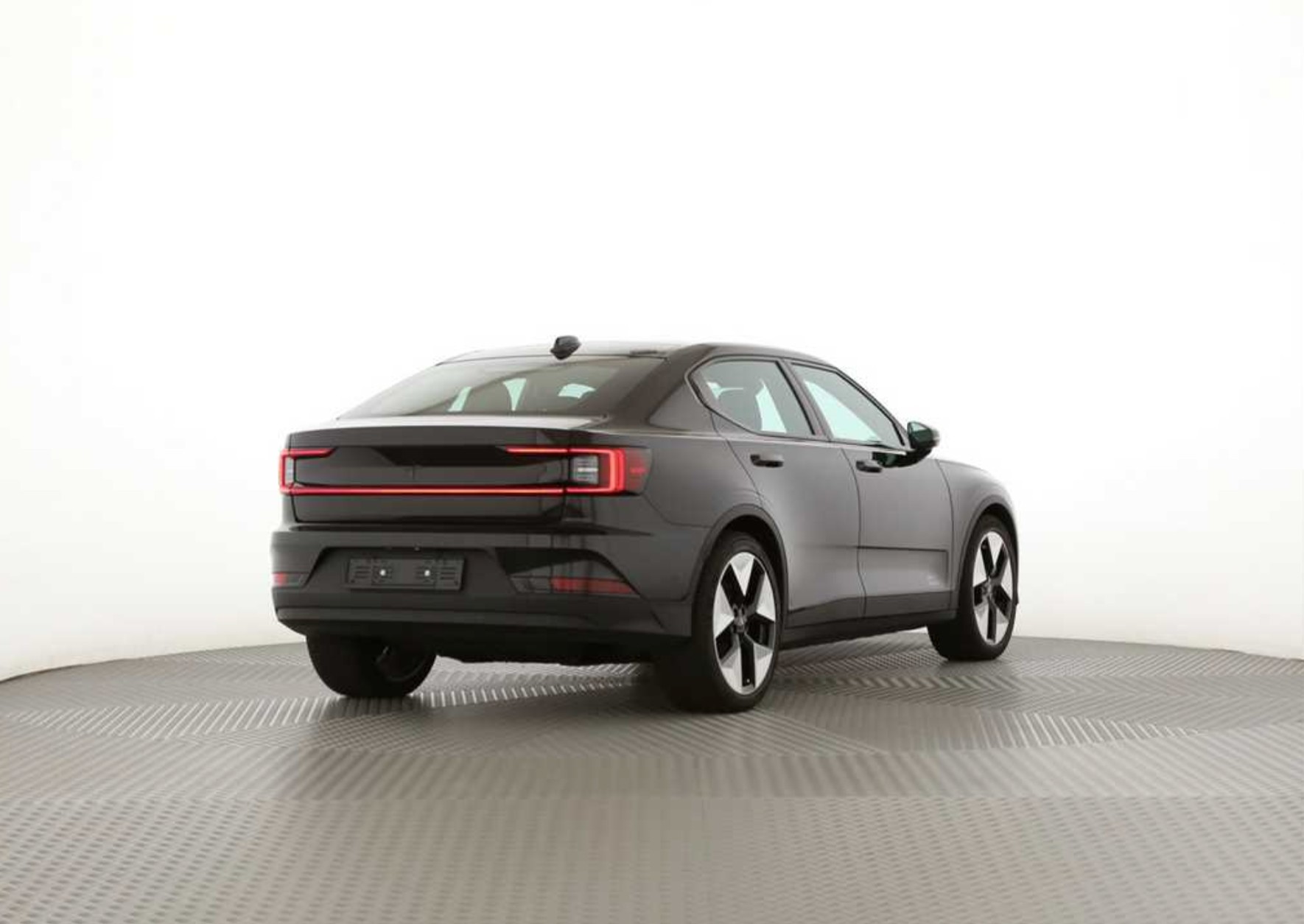 POLESTAR Polestar 2 Long Range Single Plus Pack 82kWh-image-1