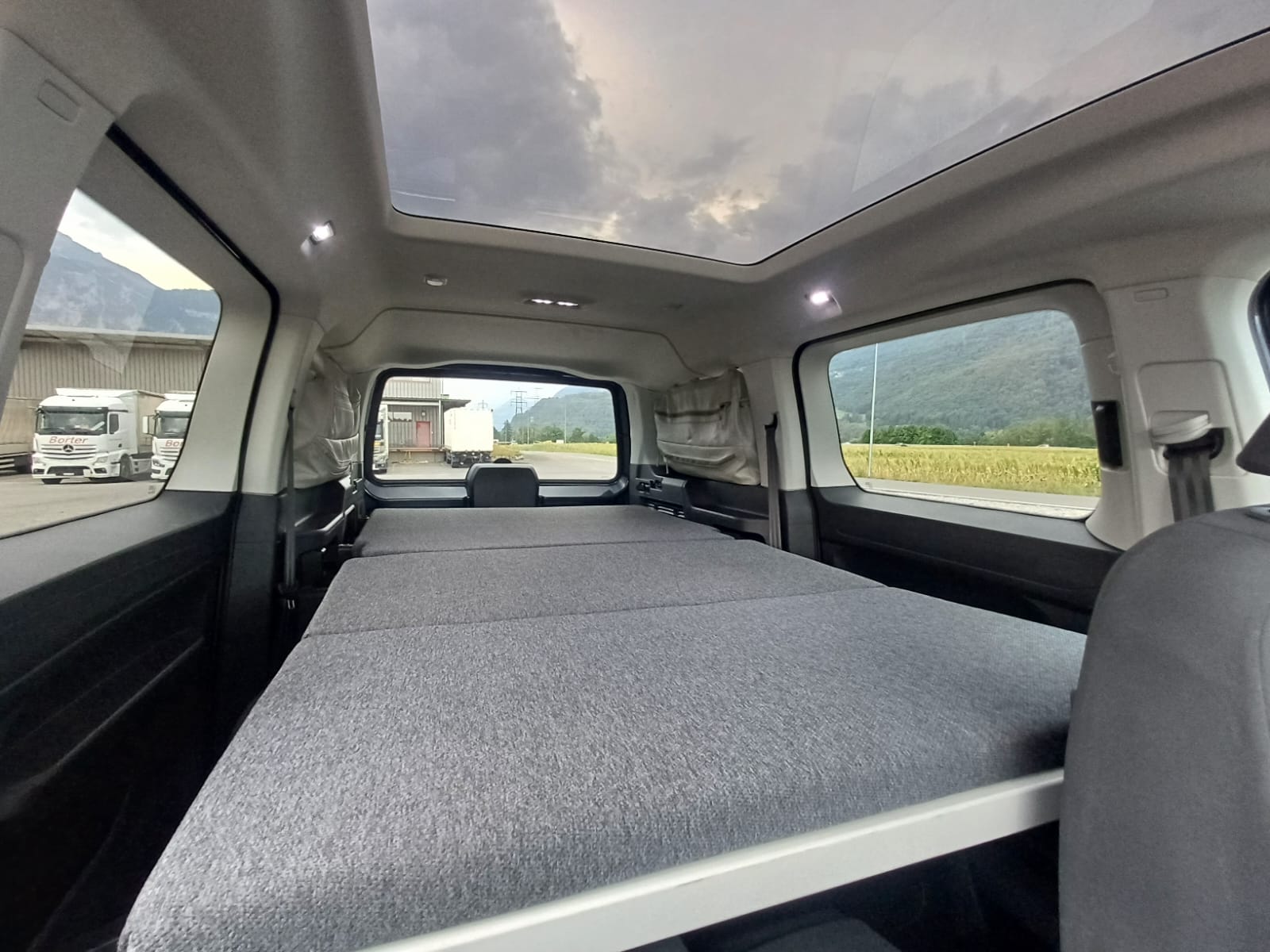 VW 1.5 TSI California Spirit-image-5