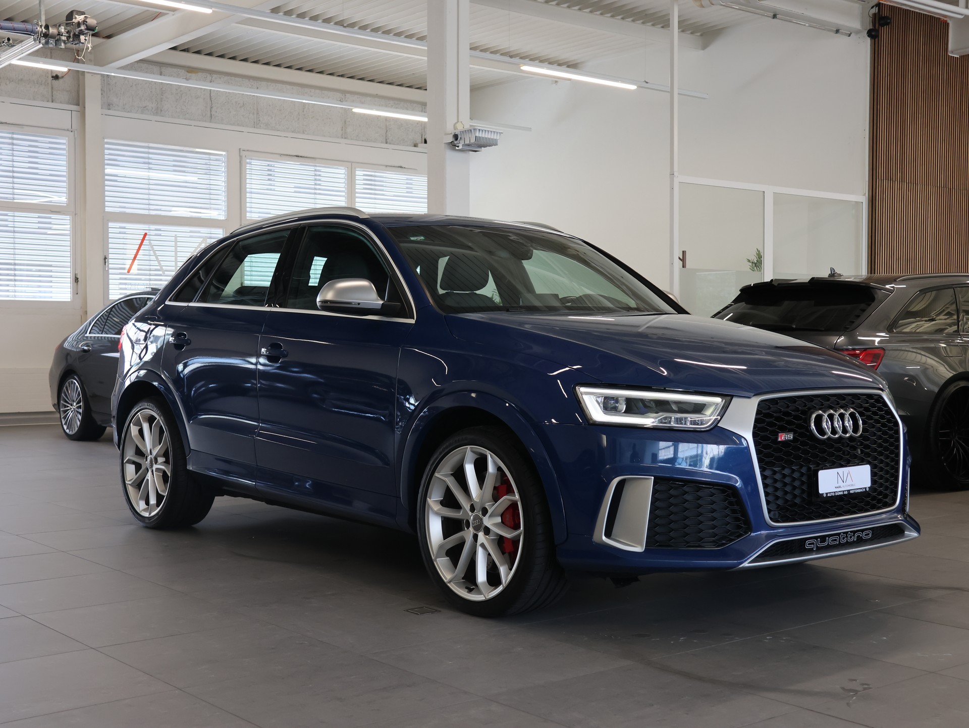 AUDI RS Q3 2.5 TFSI performance quattro S-tronic *Bose* *Sitzheizung* *Rückfahrkamera*-image-1