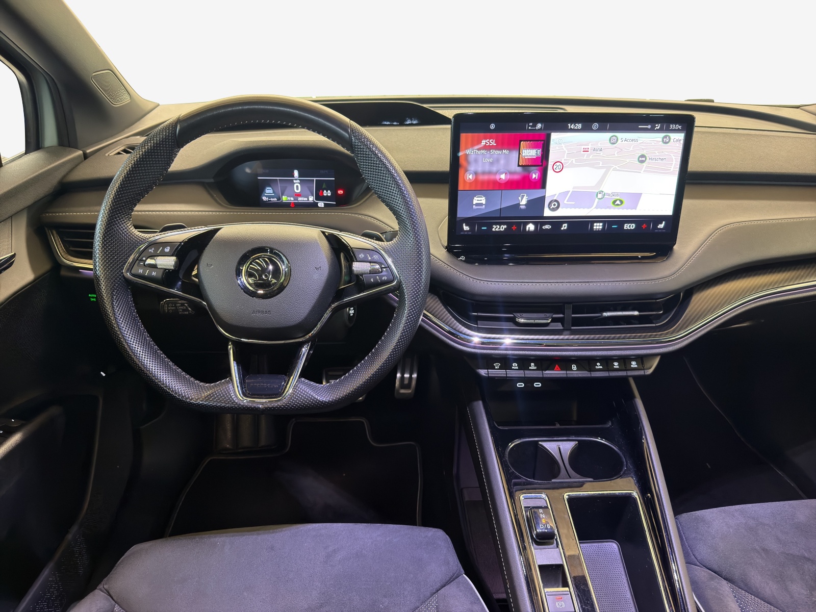 SKODA Enyaq iV 80x SportLine-image-8