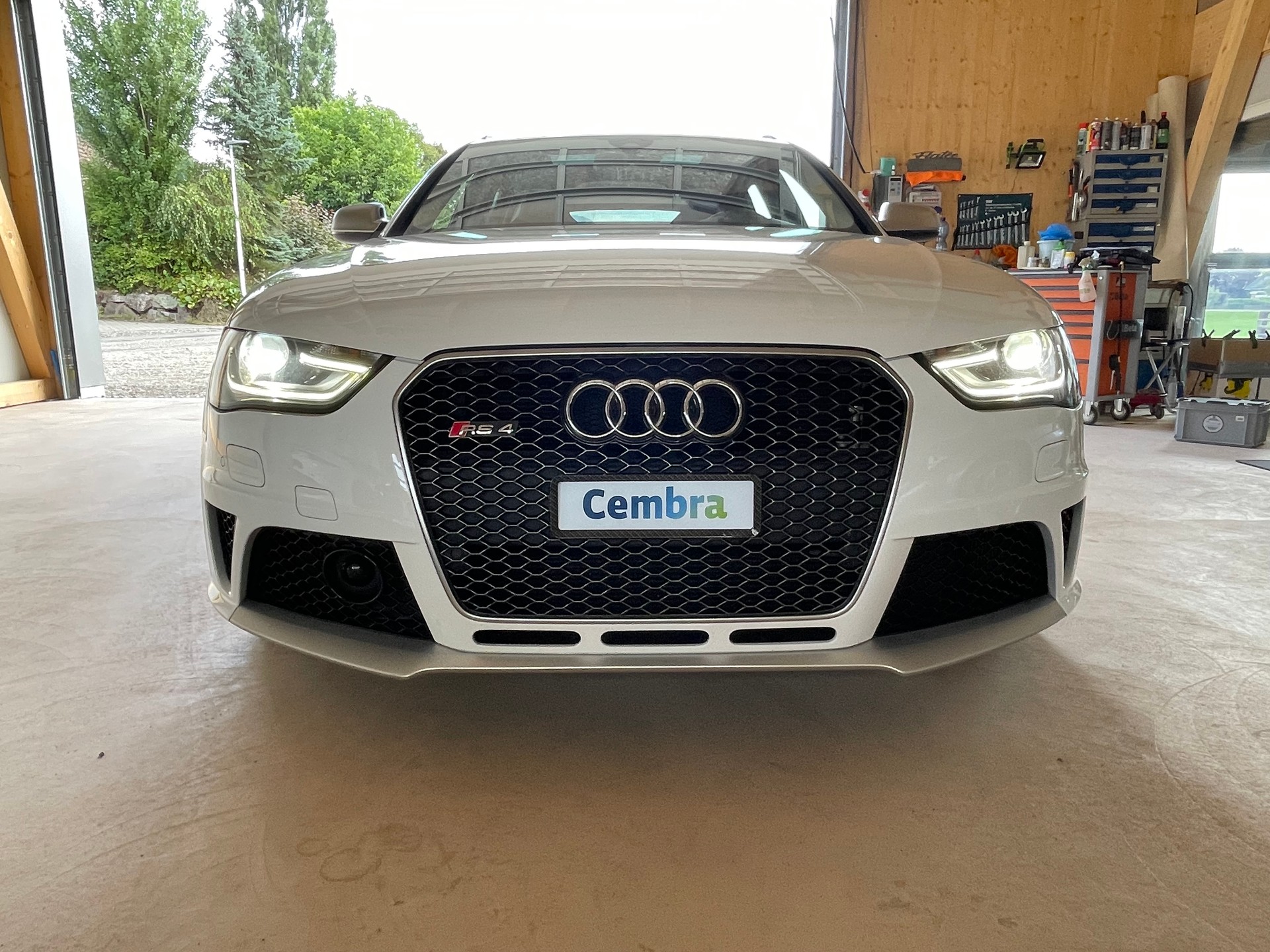 AUDI RS4 Avant 4.2 FSI V8 quattro S-tronic-image-7