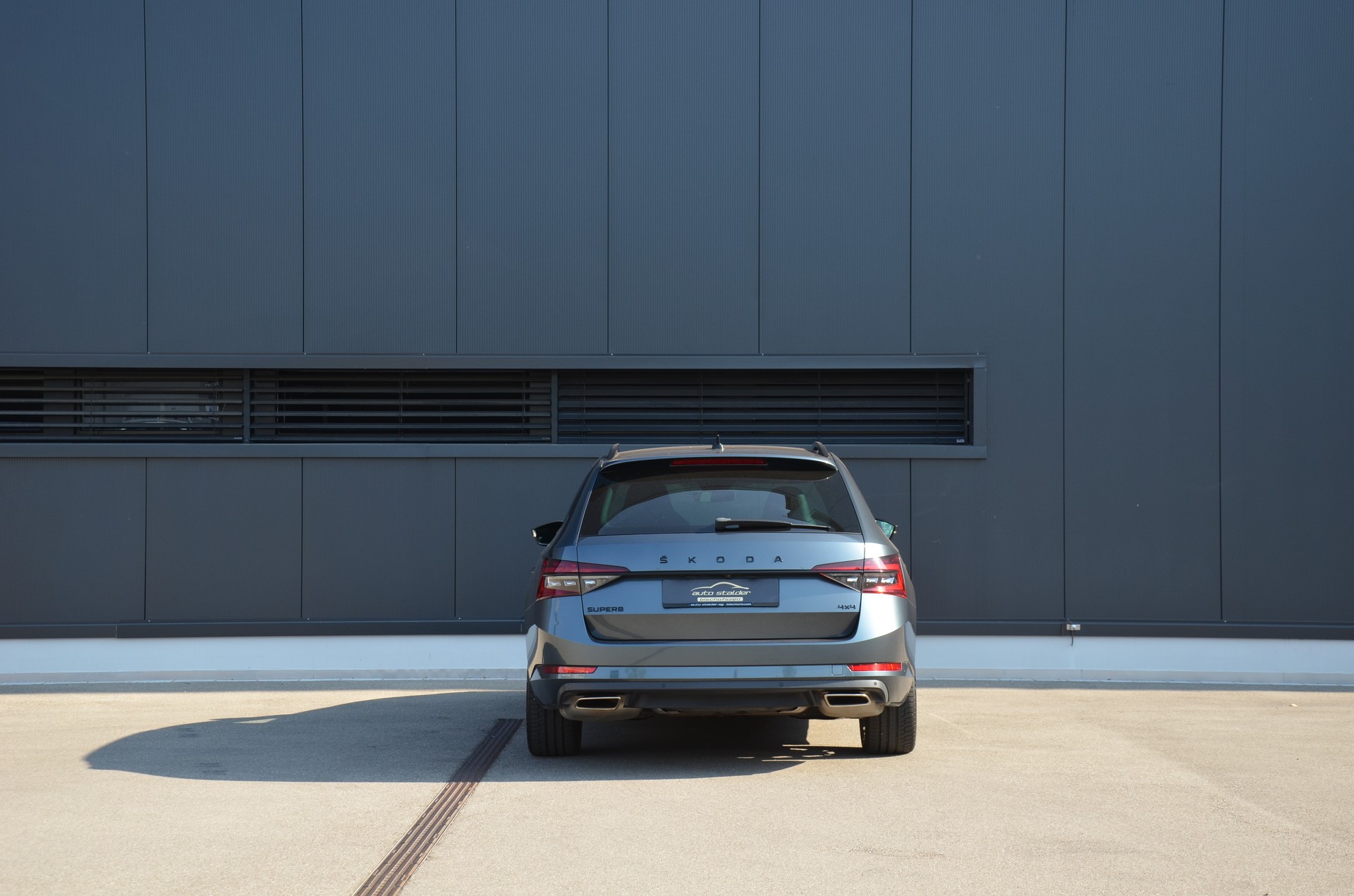 SKODA Superb Combi 2.0 TSI SportLine Plus 4x4 DSG-image-7