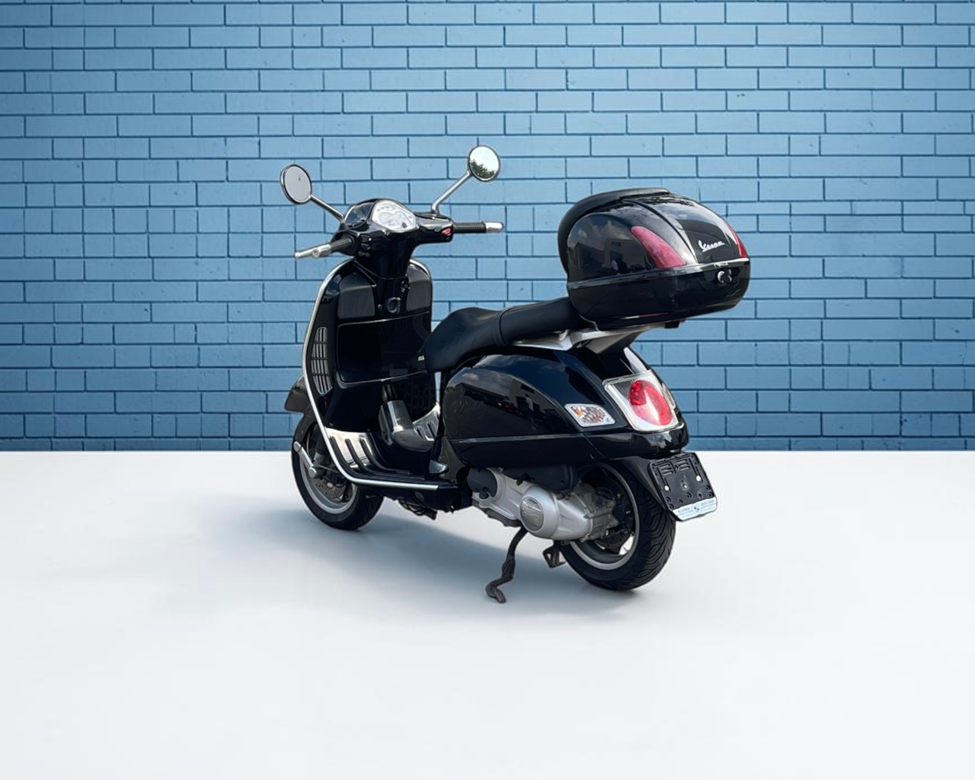 PIAGGIO Vespa 125 GT-image-4