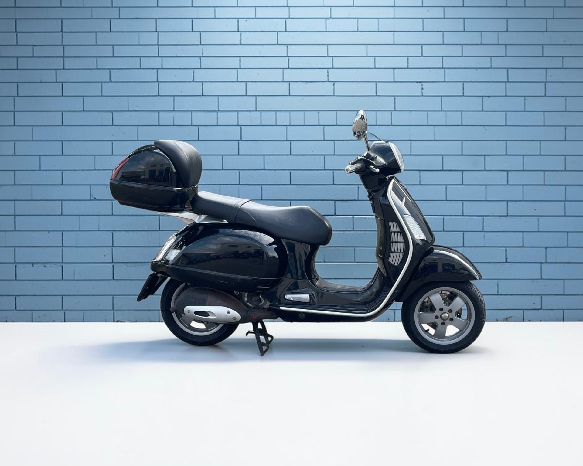 PIAGGIO Vespa 125 GT-image-3