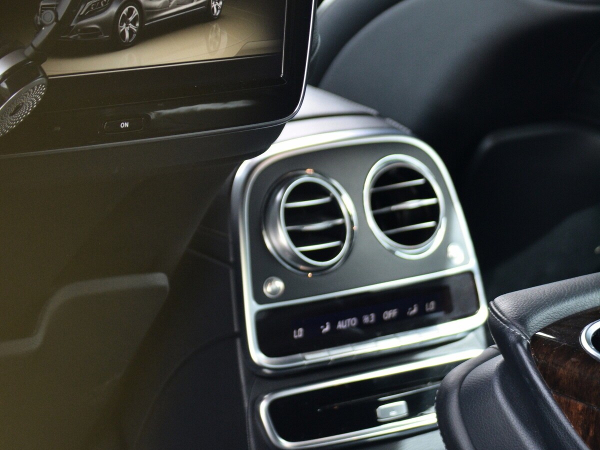 MERCEDES-BENZ S 350 L BlueTEC 7G-Tronic-image-12