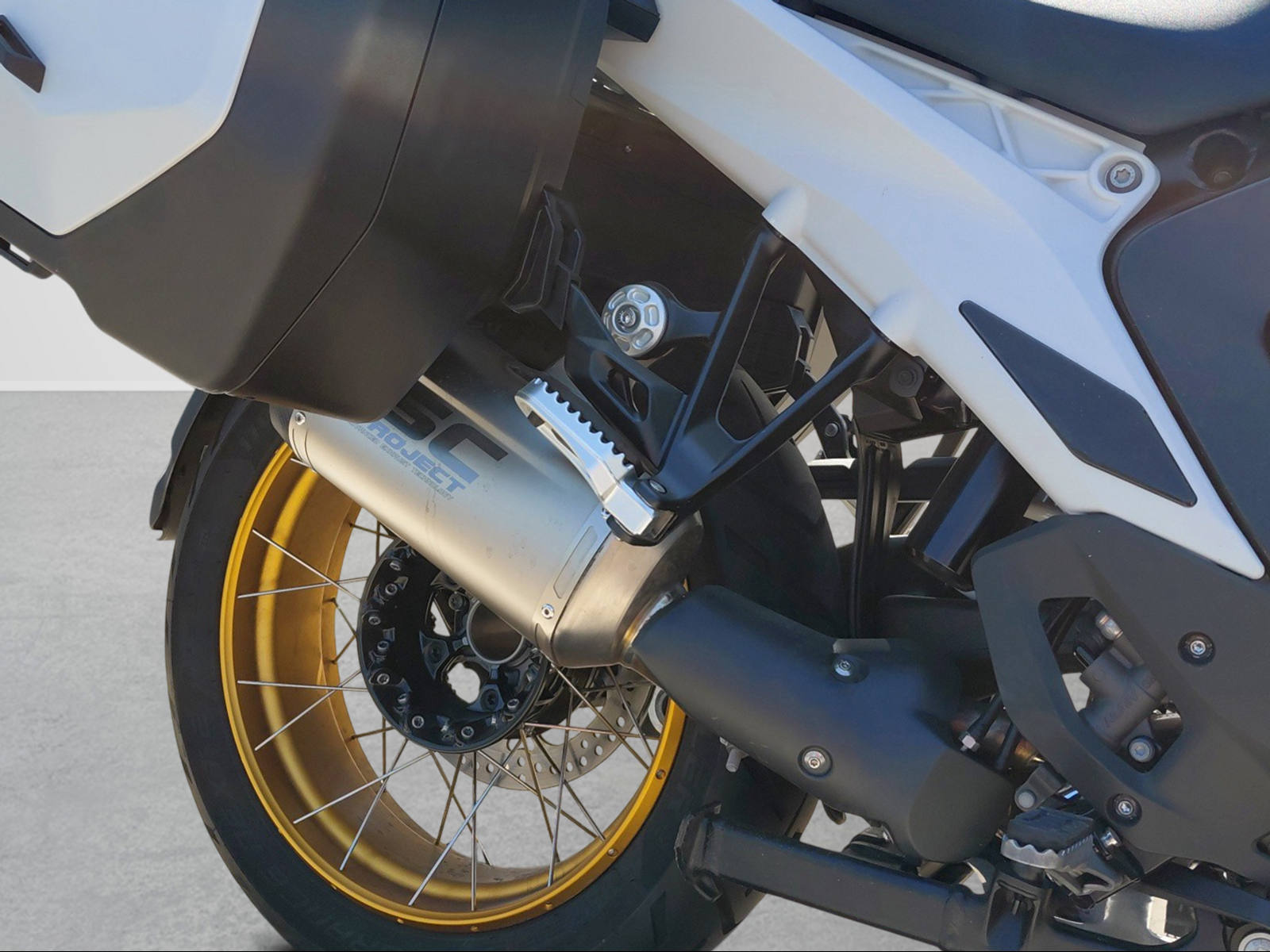 BMW R 1300 GS-showroom-element-2