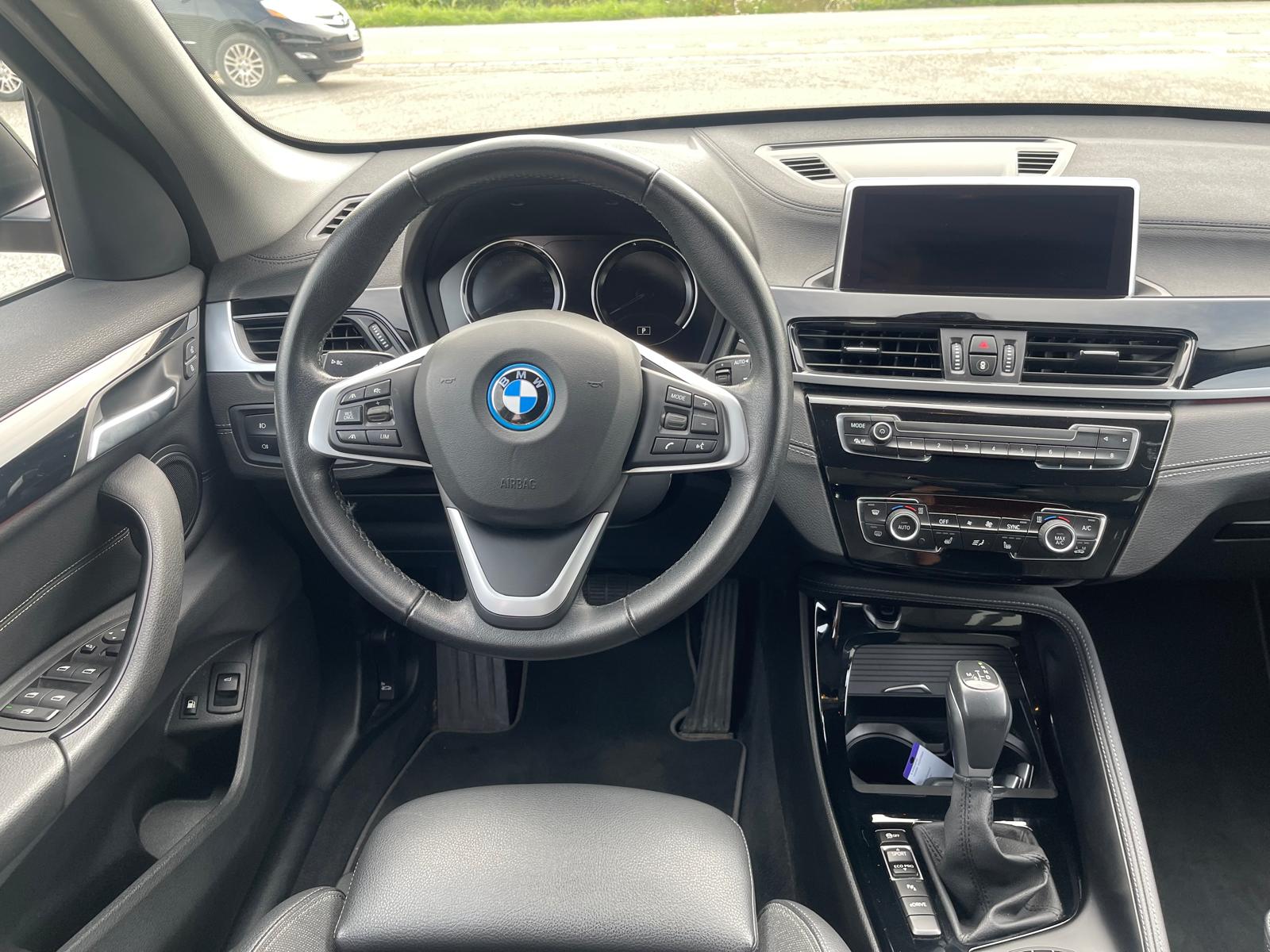 BMW X1 xDrive 25e Sport Line Steptronic-image-8