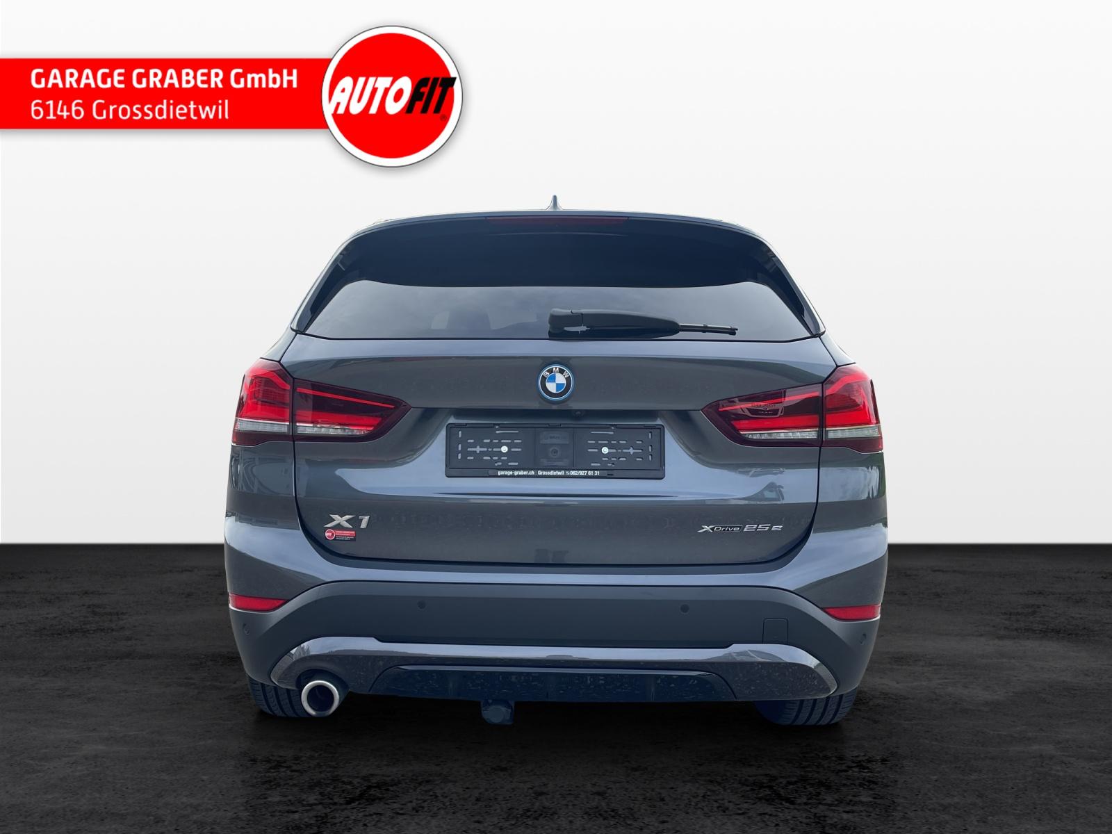 BMW X1 xDrive 25e Sport Line Steptronic-image-3