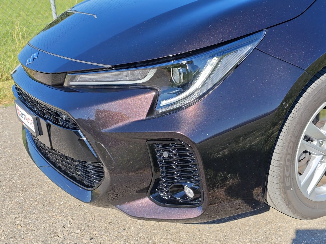 TOYOTA Swace 1.8 Hybrid Compact Top E-CVT-image-8