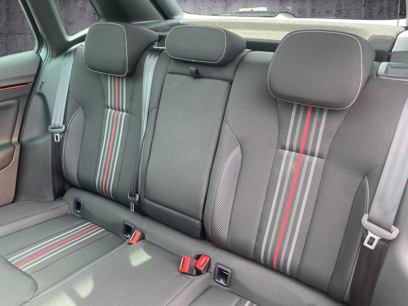 SKODA Kamiq 1.0 TSI Monte Carlo DSG-image-7