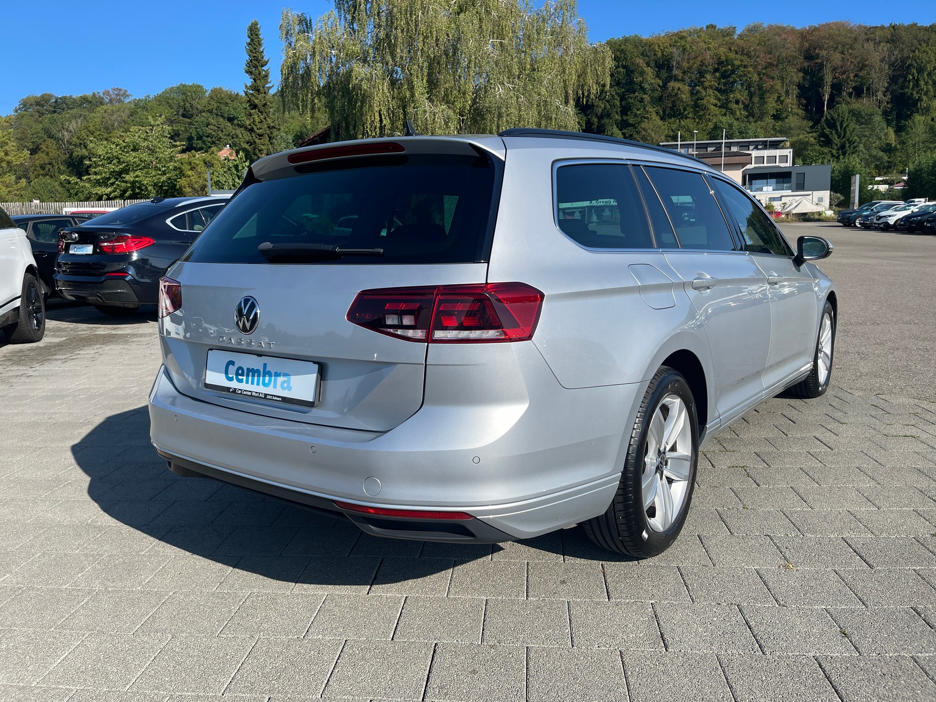 VW Passat 2.0 TDI BMT Business DSG-image-3