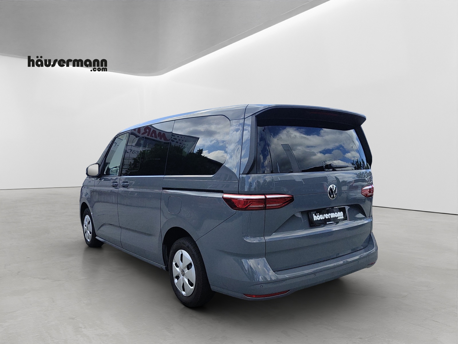 VW T7 Multivan lang 2.0 TDI DSG-showroom-element-3