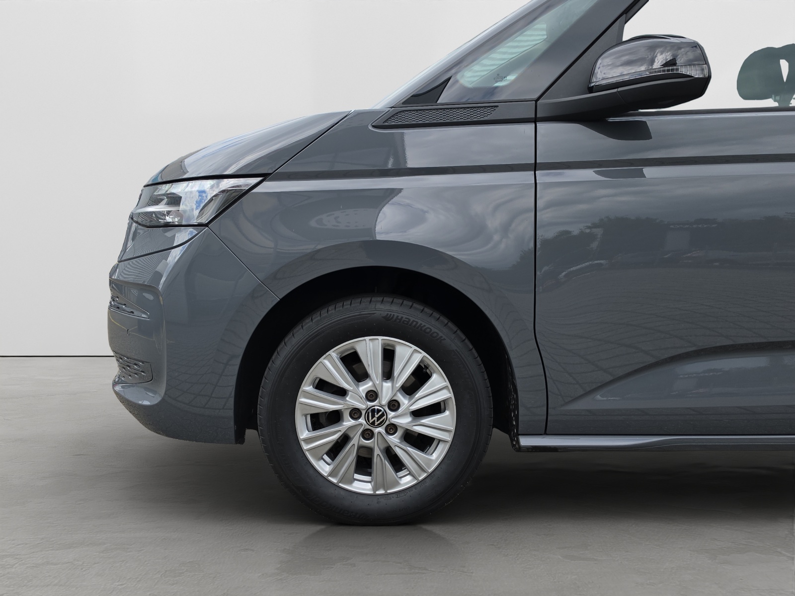 VW T7 Multivan lang 2.0 TDI DSG-image-7