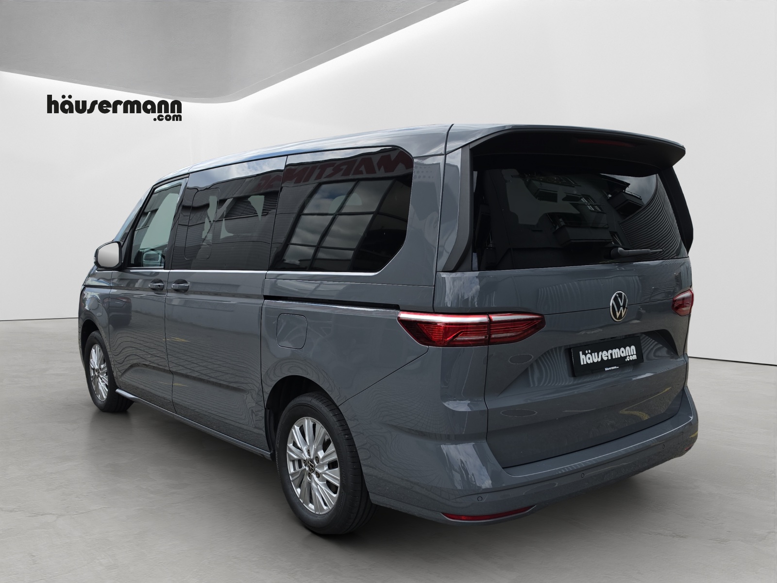 VW T7 Multivan lang 2.0 TDI DSG-image-3