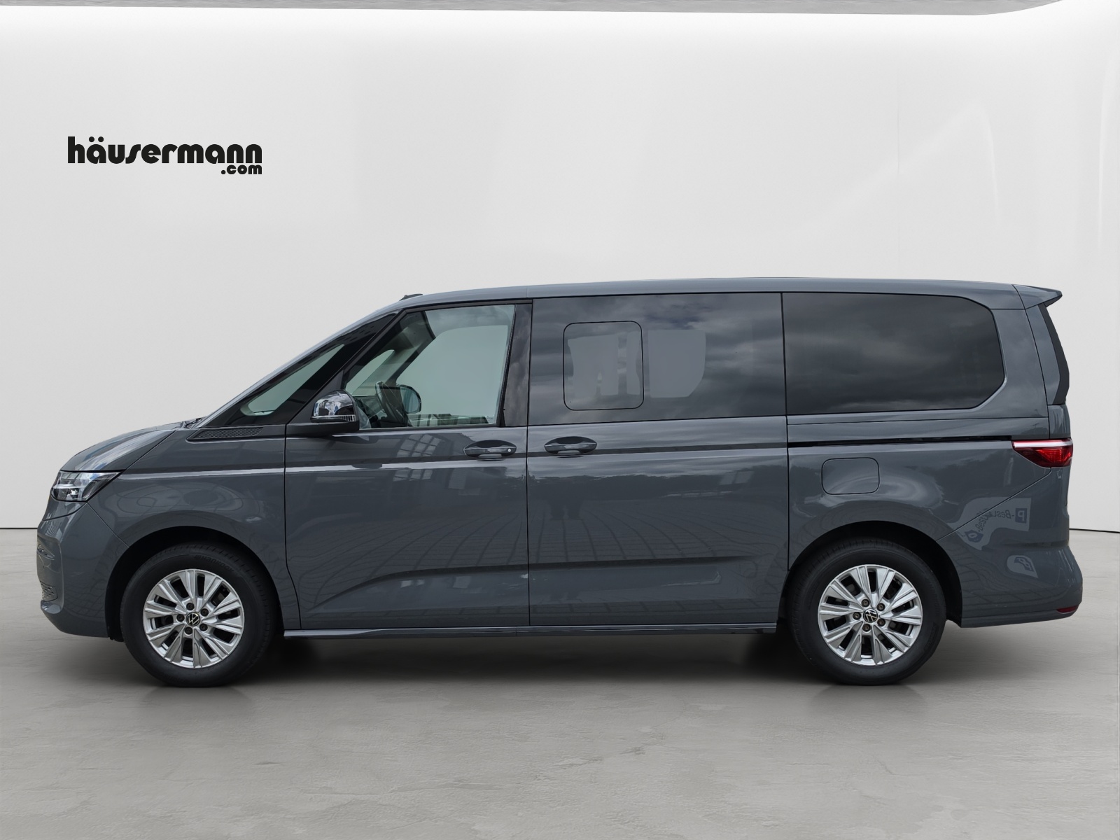 VW T7 Multivan lang 2.0 TDI DSG-image-2
