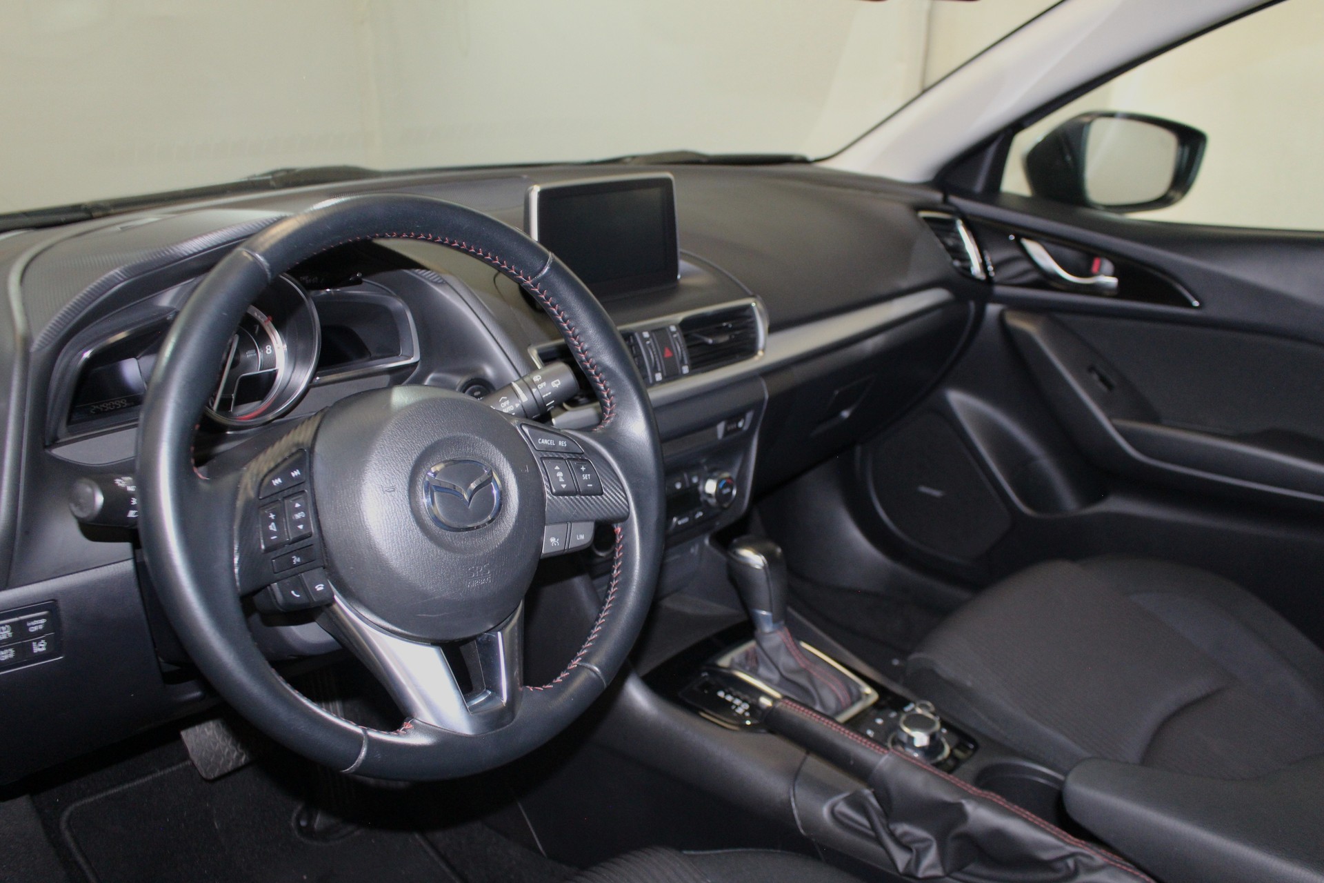 MAZDA 3 2.0 120 Ambition Plus-image-10