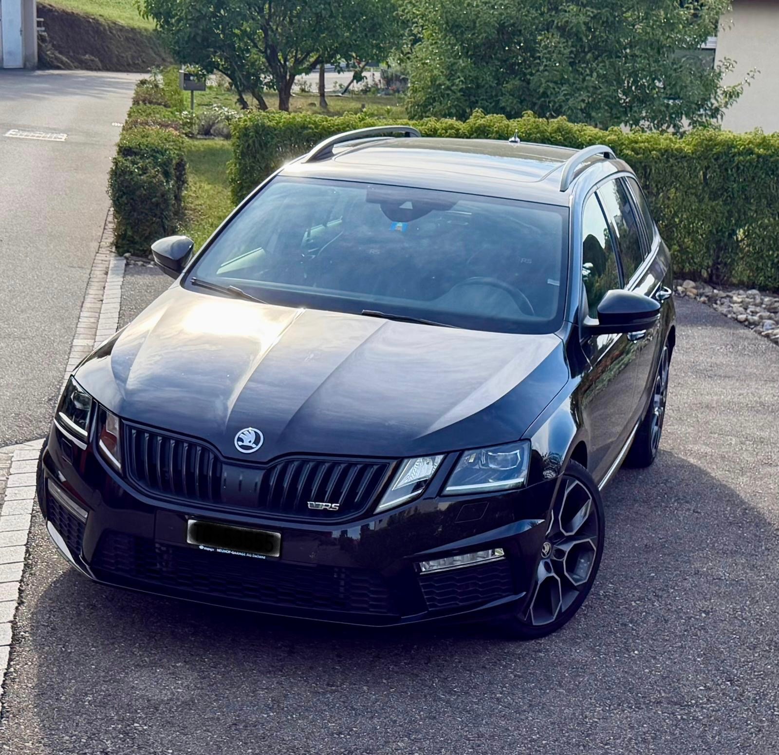 SKODA 2.0 TDI 184 RS 4x4 DSG-image-0