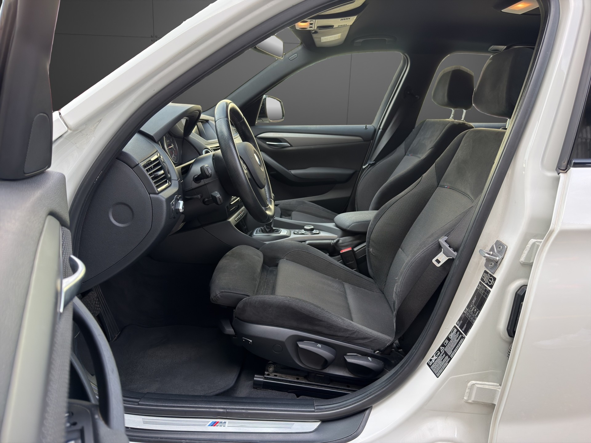 BMW X1 xDrive 20d M Sport Steptronic Frisch MFK-image-12