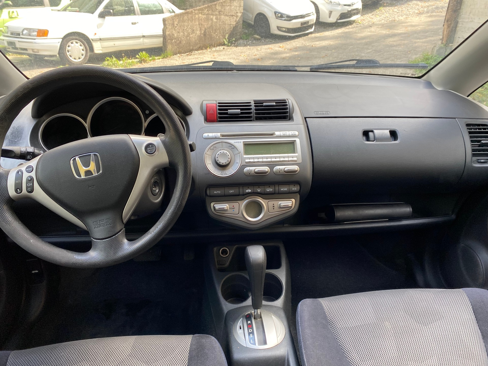 HONDA Jazz 1.4i ES-image-4