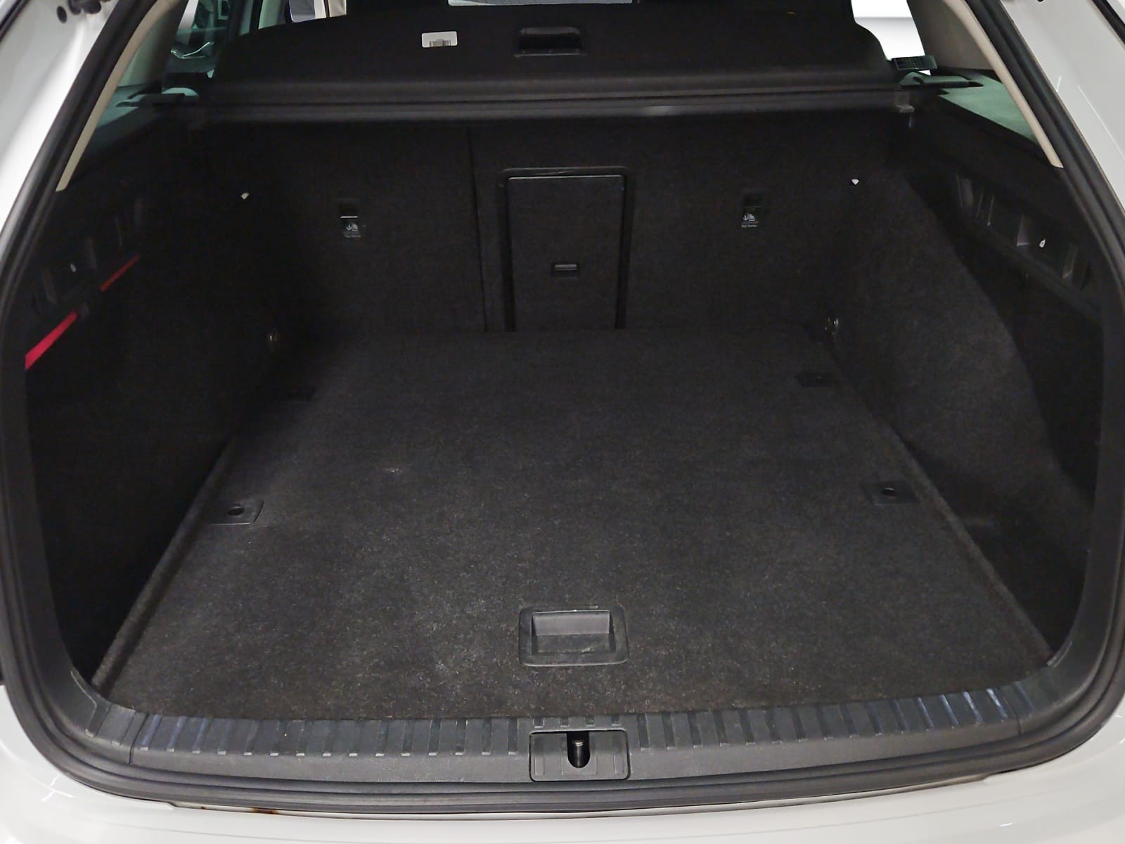 SKODA Skoda Octavia Style 200PS TDI 4x4-image-11