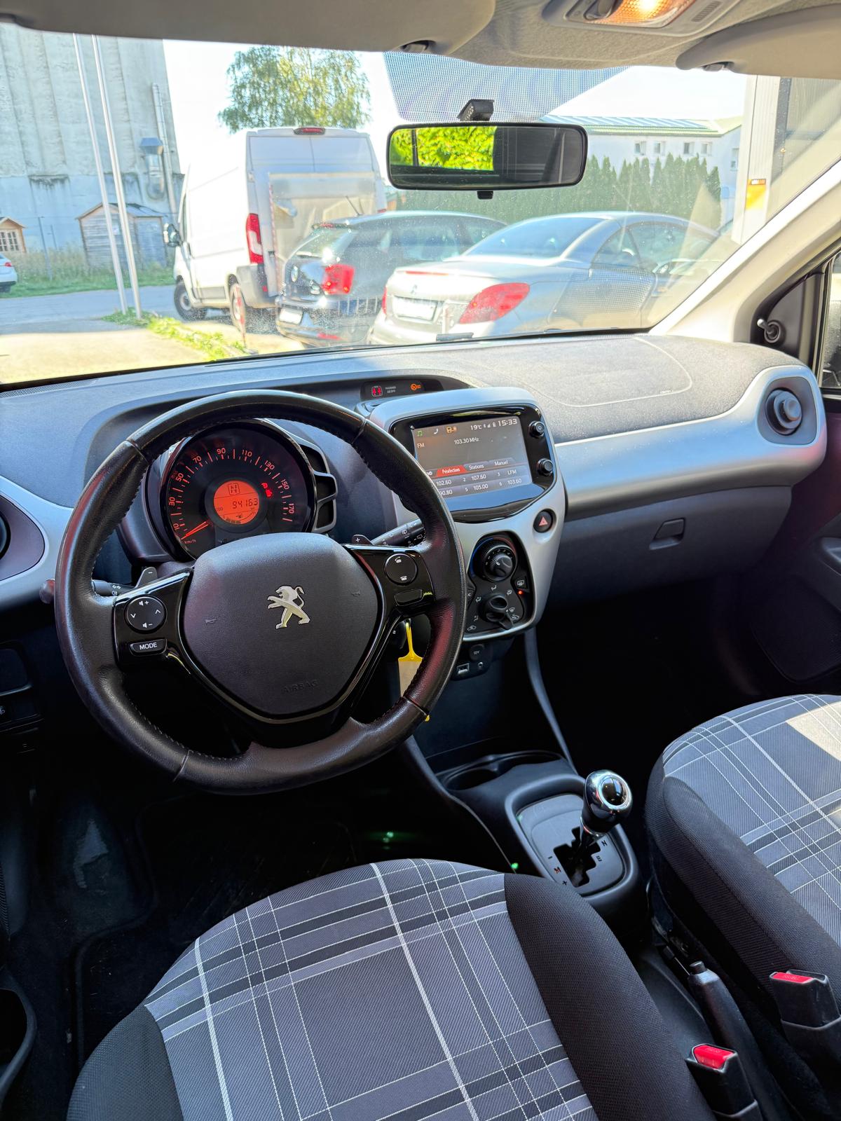 PEUGEOT 108 1.0 VTi Active Top ETG-image-1