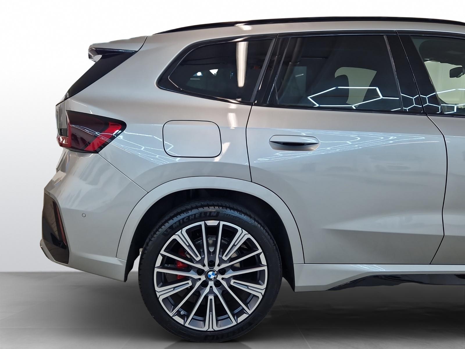 BMW X1 23i xDrive M Sport Pro-image-6