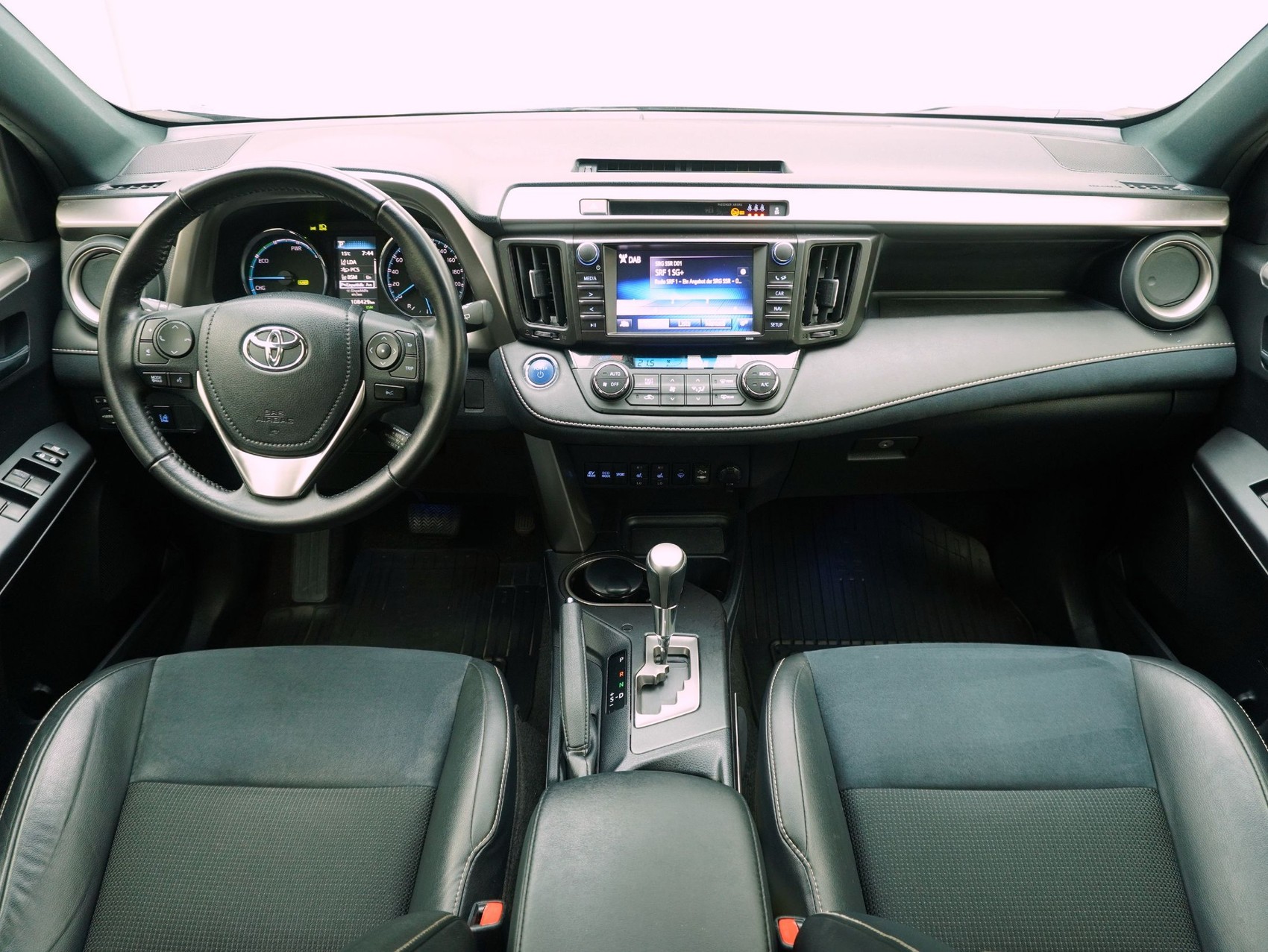 TOYOTA RAV4 2.5 HSD Style-image-12