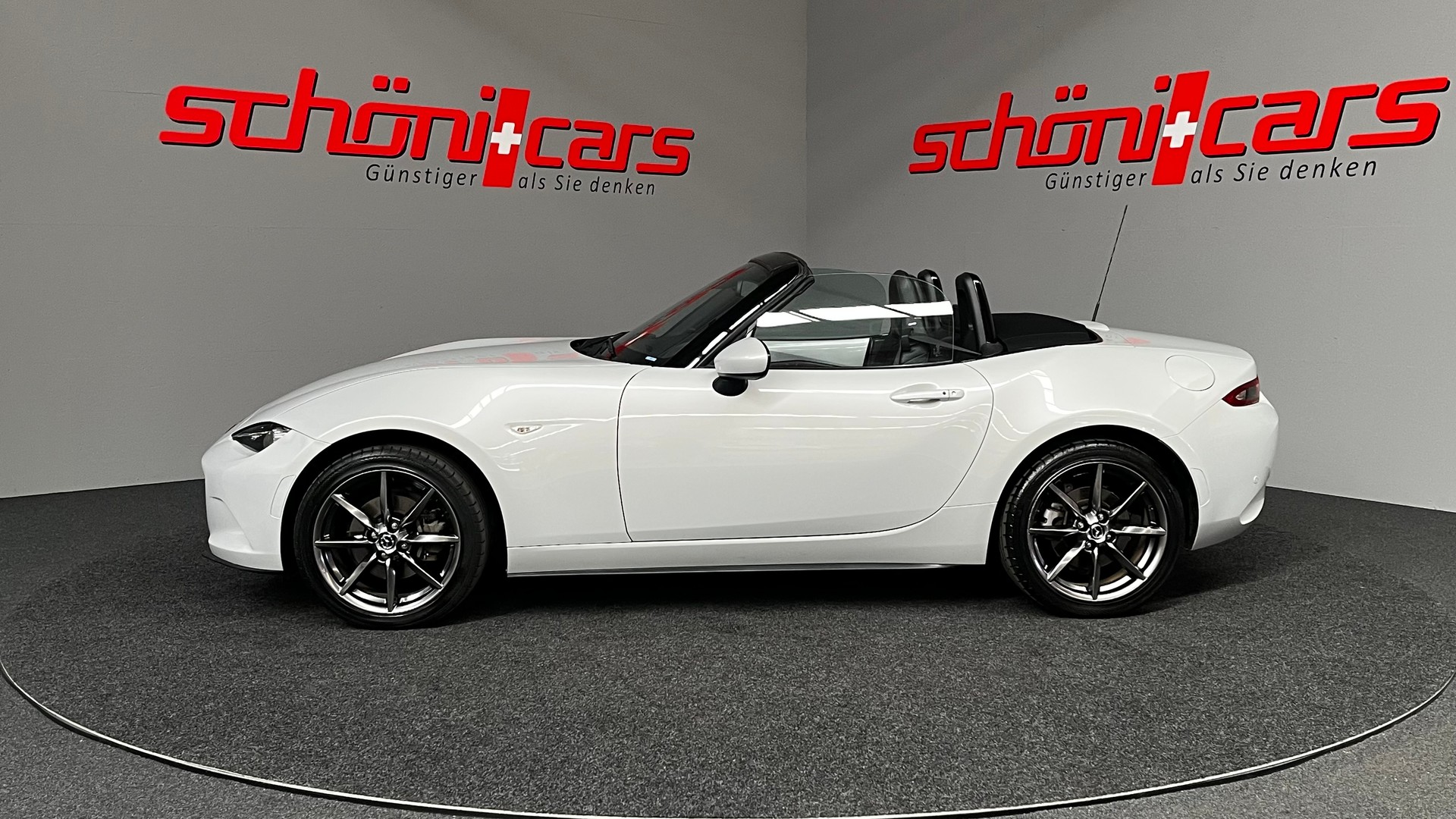 MAZDA MX-5 SKYACTIV-G 160 Revolution-showroom-element-3