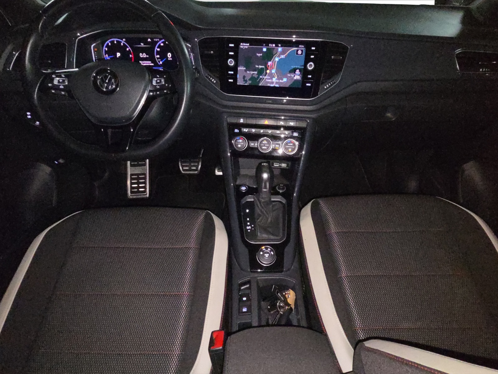 VW T-Roc 2.0 TSI Sport DSG 4Motion-image-6