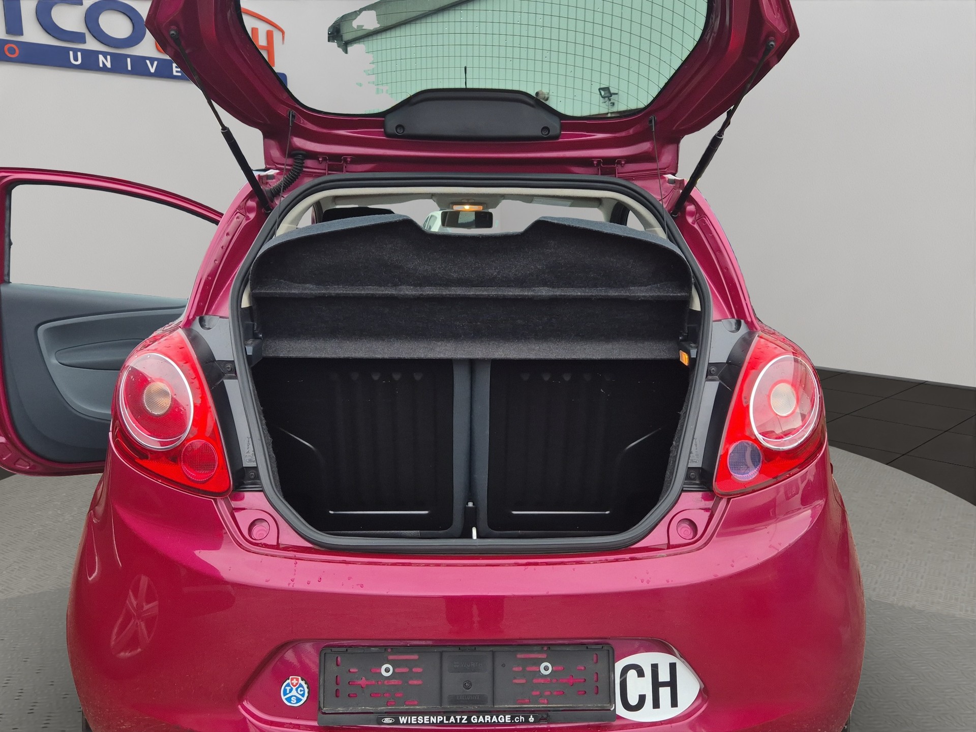 FORD KA 1.25 Titanium+-image-6