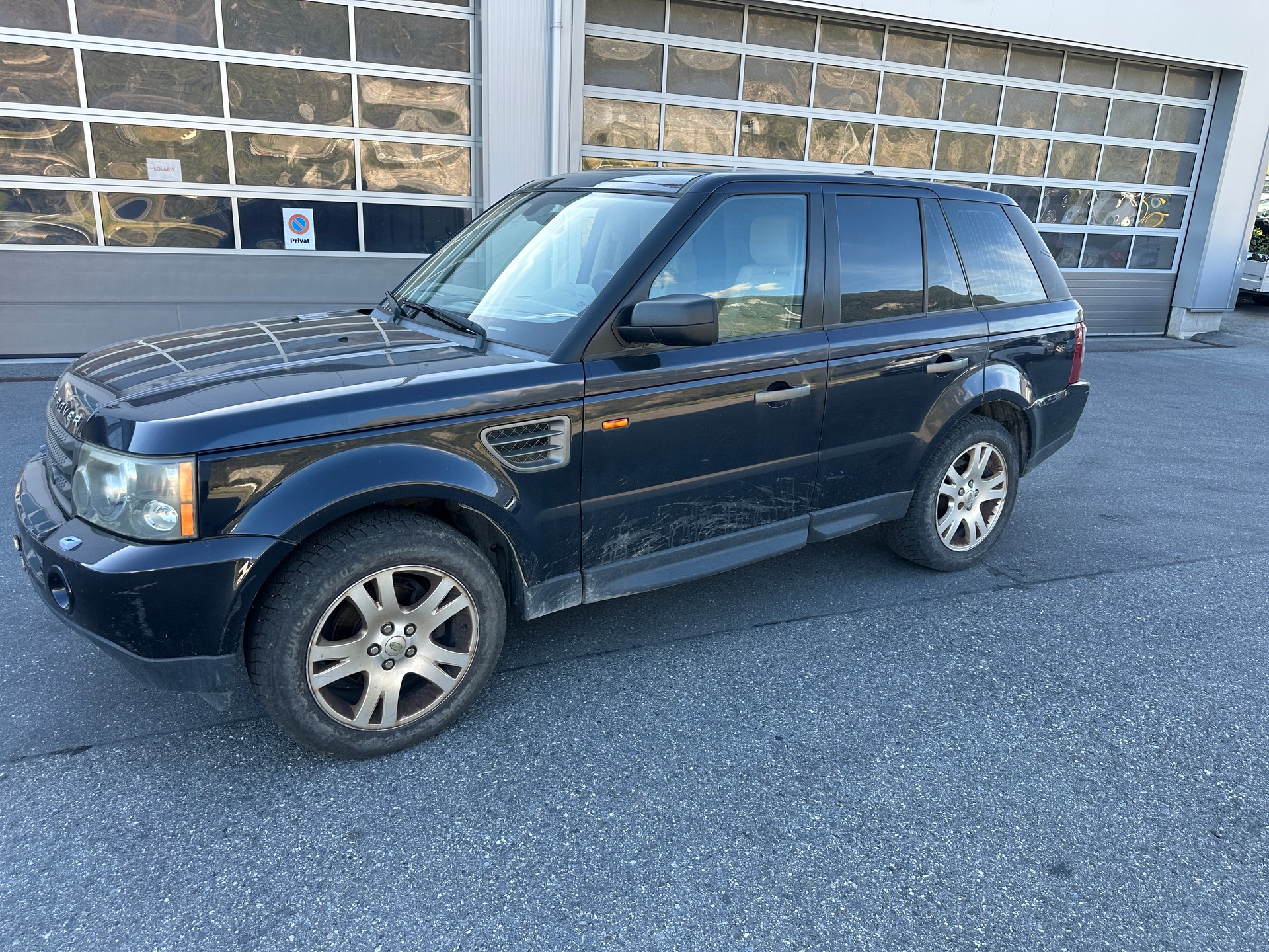 LAND ROVER Range Rover Sport 2.7 Td6 SE Automatic-image-2