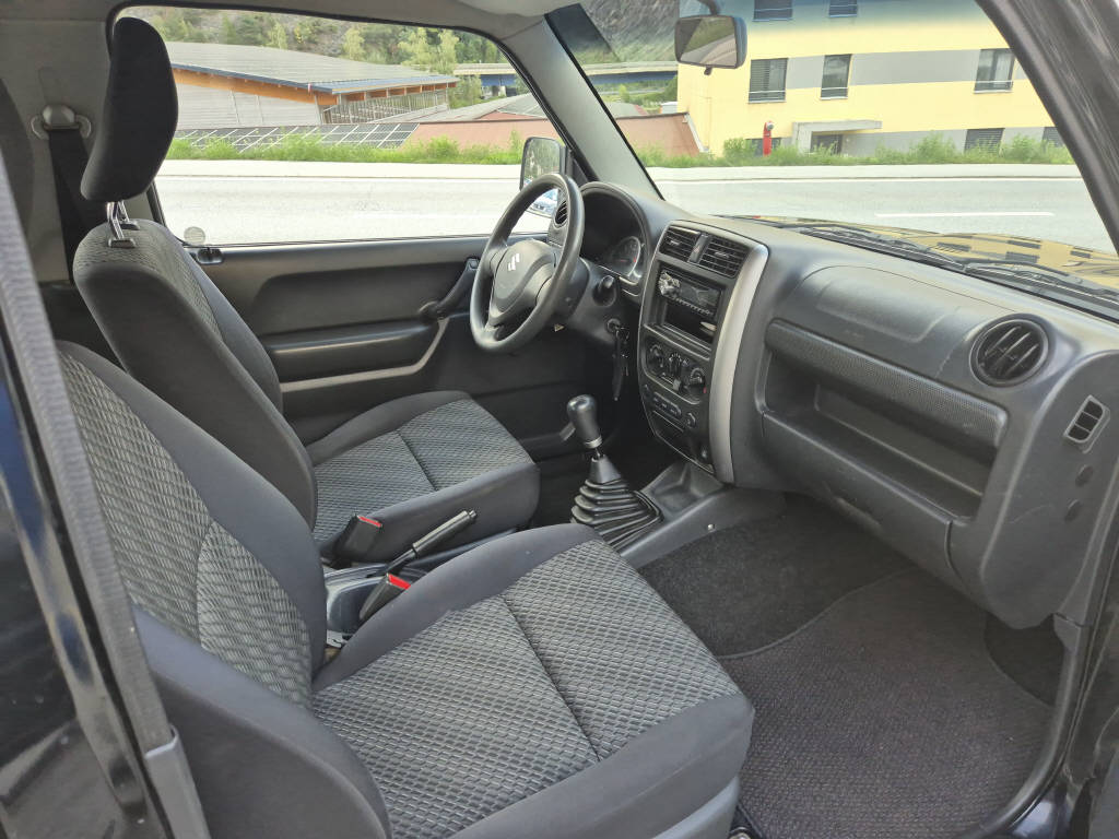 SUZUKI Jimny Wagon 1.3 4WD Compact+-image-8