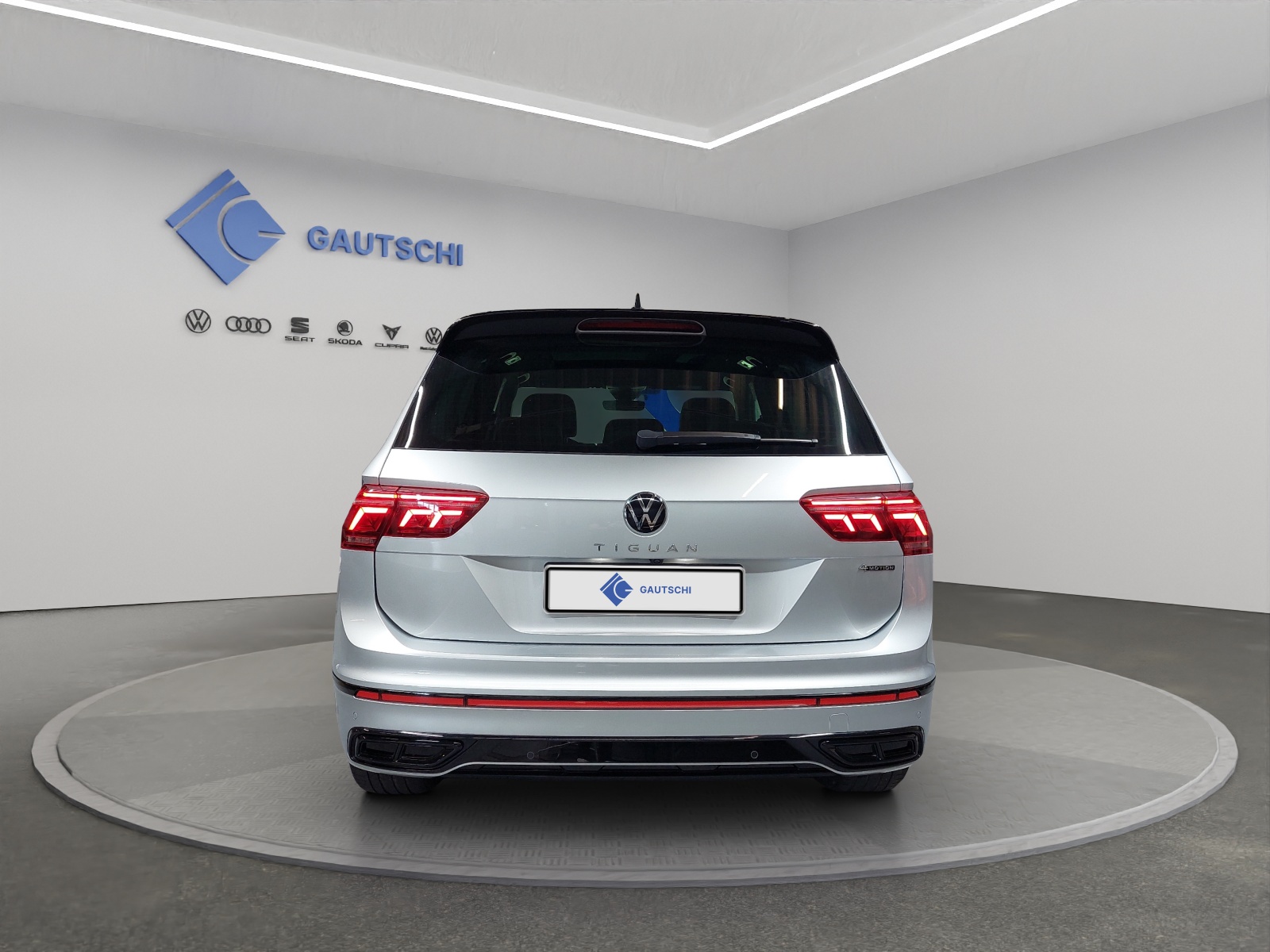 VW Tiguan 2.0 TDI SCR R-Line 4Motion DSG-image-3