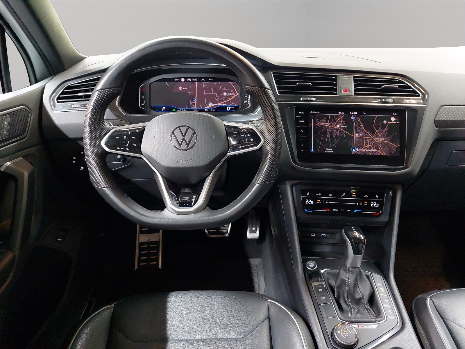 VW Tiguan 2.0 TDI SCR R-Line 4Motion DSG-image-6