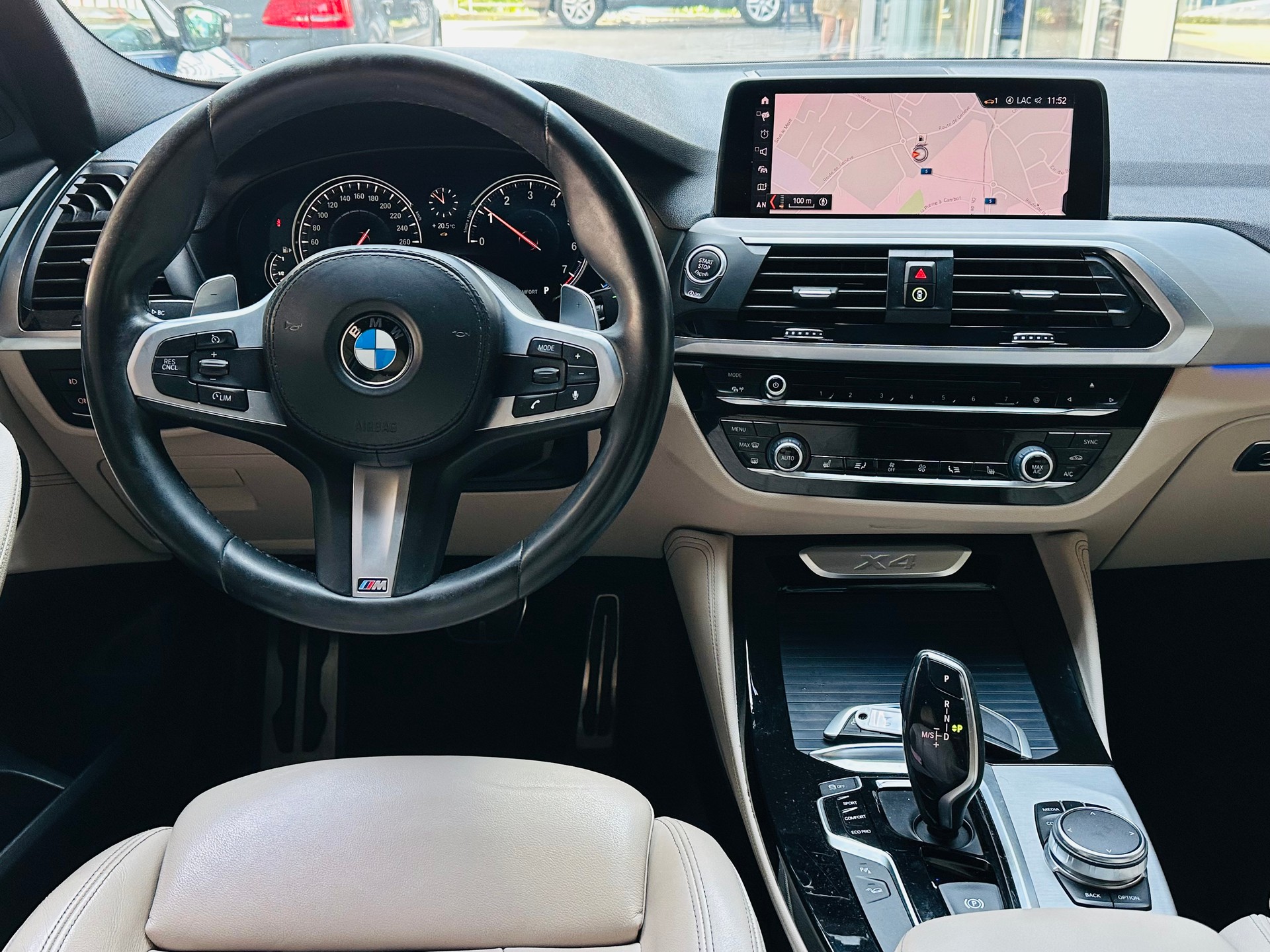 BMW X4 xDrive 20i M Sport Steptronic-image-17