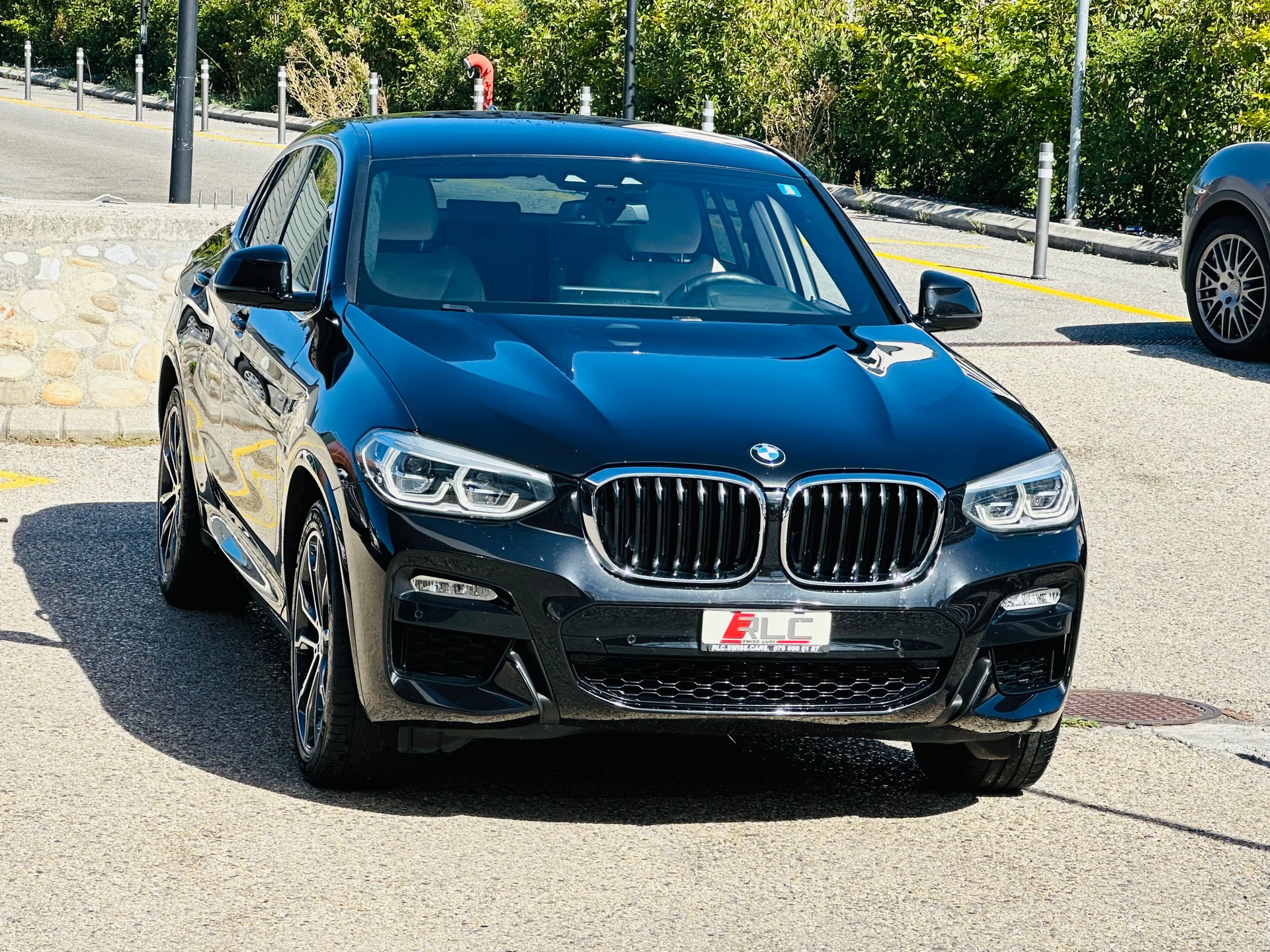 BMW X4 xDrive 20i M Sport Steptronic-image-4