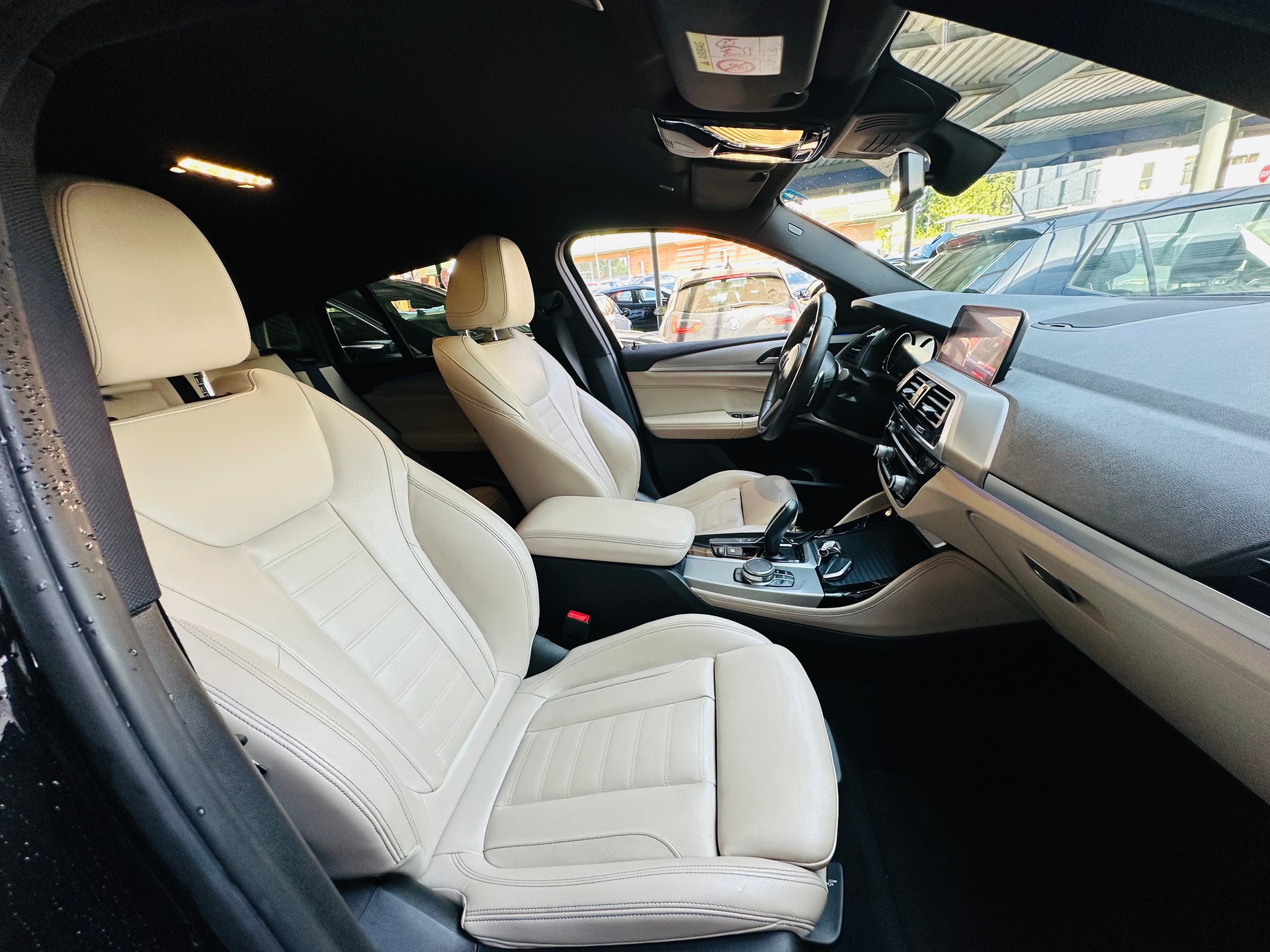 BMW X4 xDrive 20i M Sport Steptronic-image-14