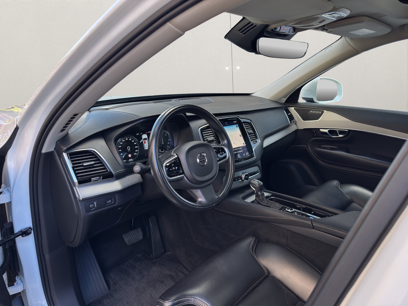 VOLVO XC90 D5 AWD Inscription Geartronic-image-8