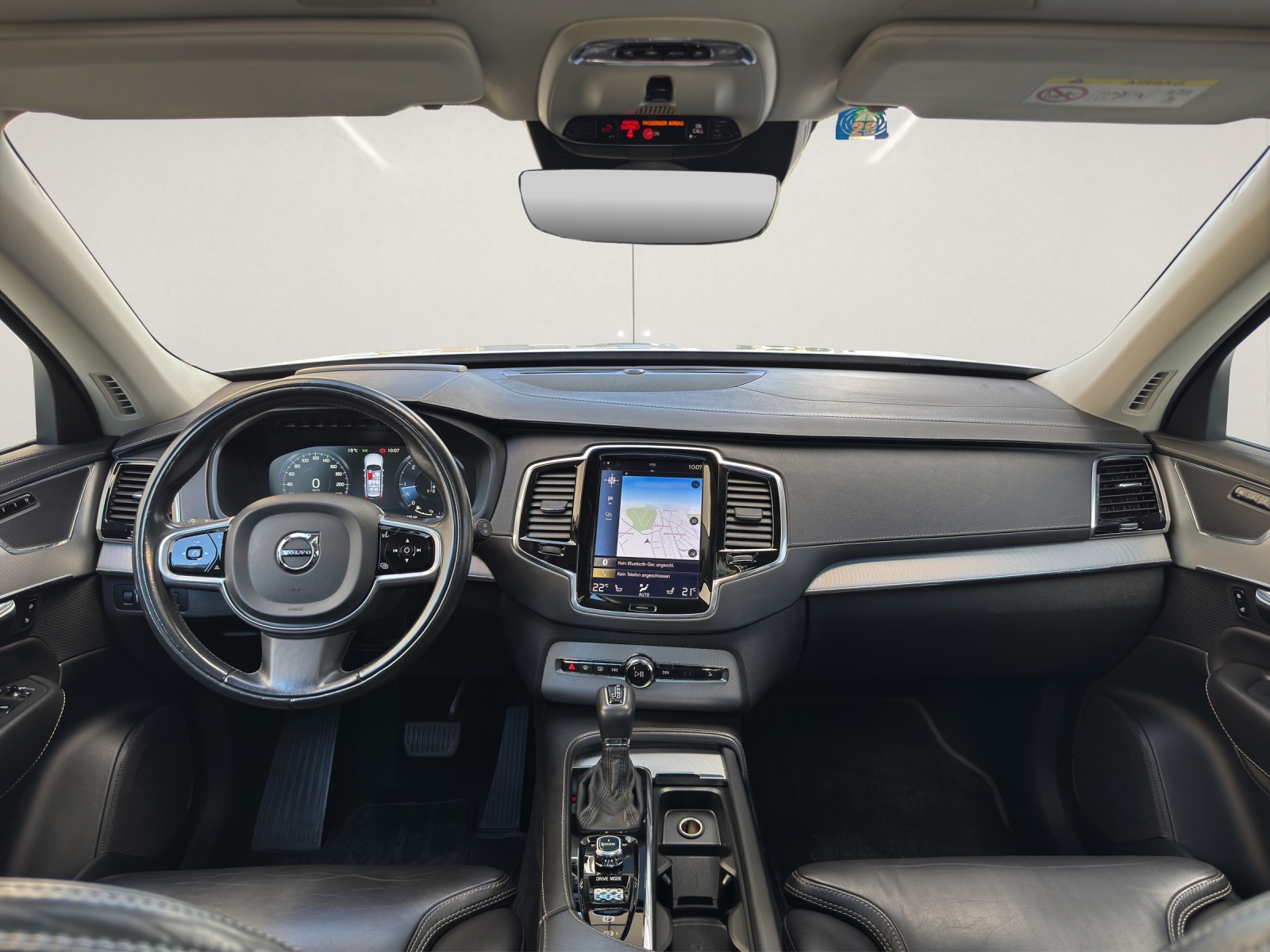 VOLVO XC90 D5 AWD Inscription Geartronic-image-9