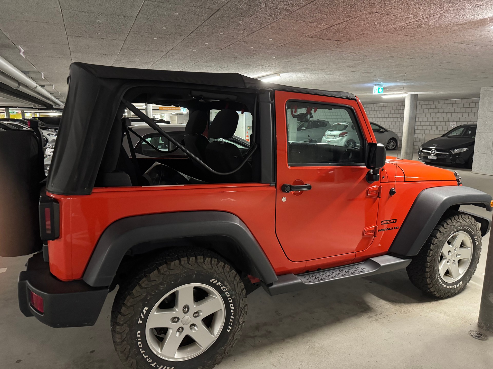 JEEP 2.8 CRD Sport-image-1