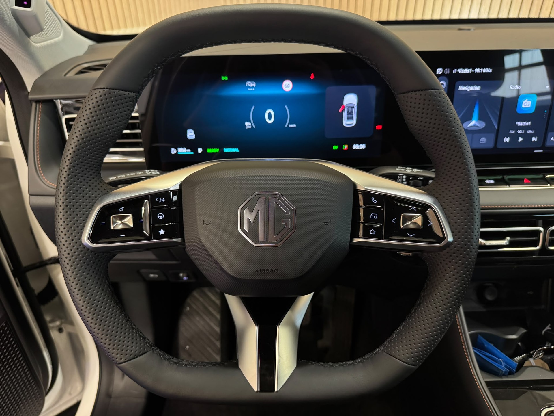 MG HS 1.5 Vollhybrid Luxury-image-8