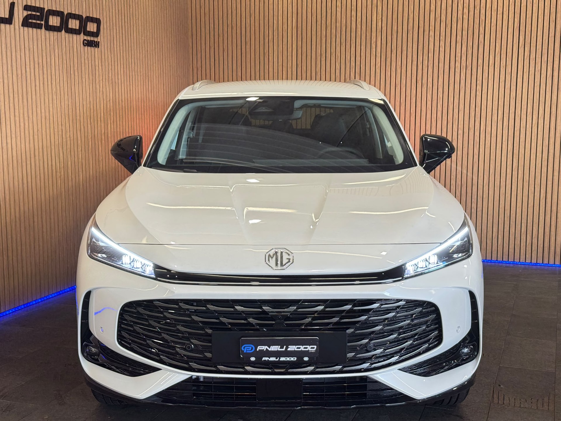 MG HS 1.5 Vollhybrid Luxury-image-2