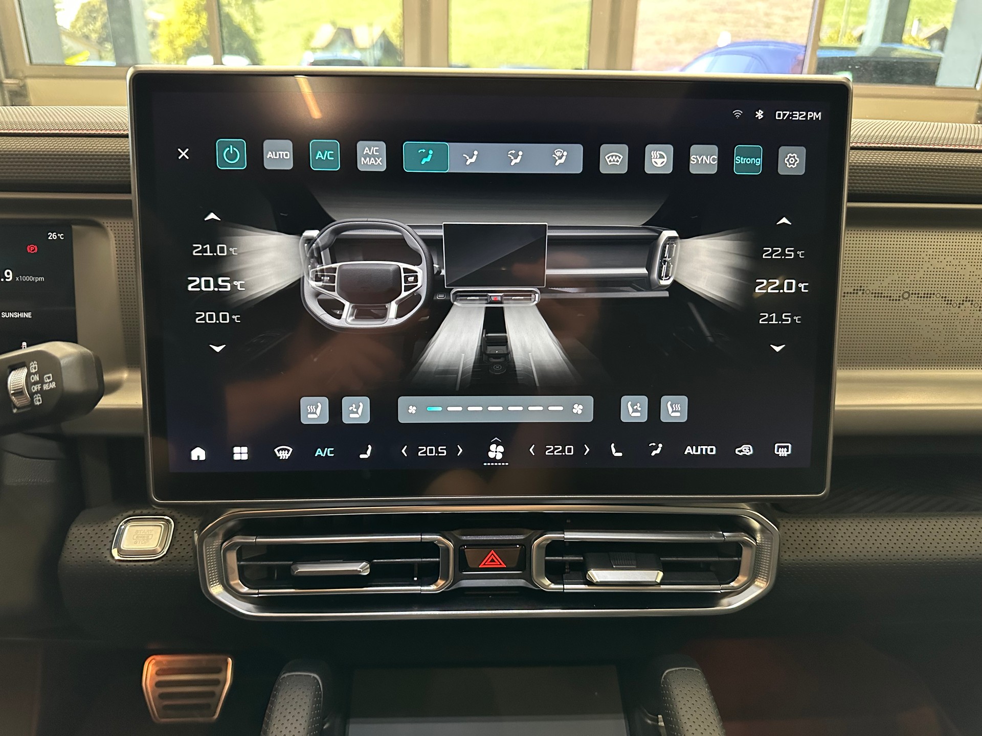 JETOUR T2 2.0 7DCT Real Time 4WD-image-14