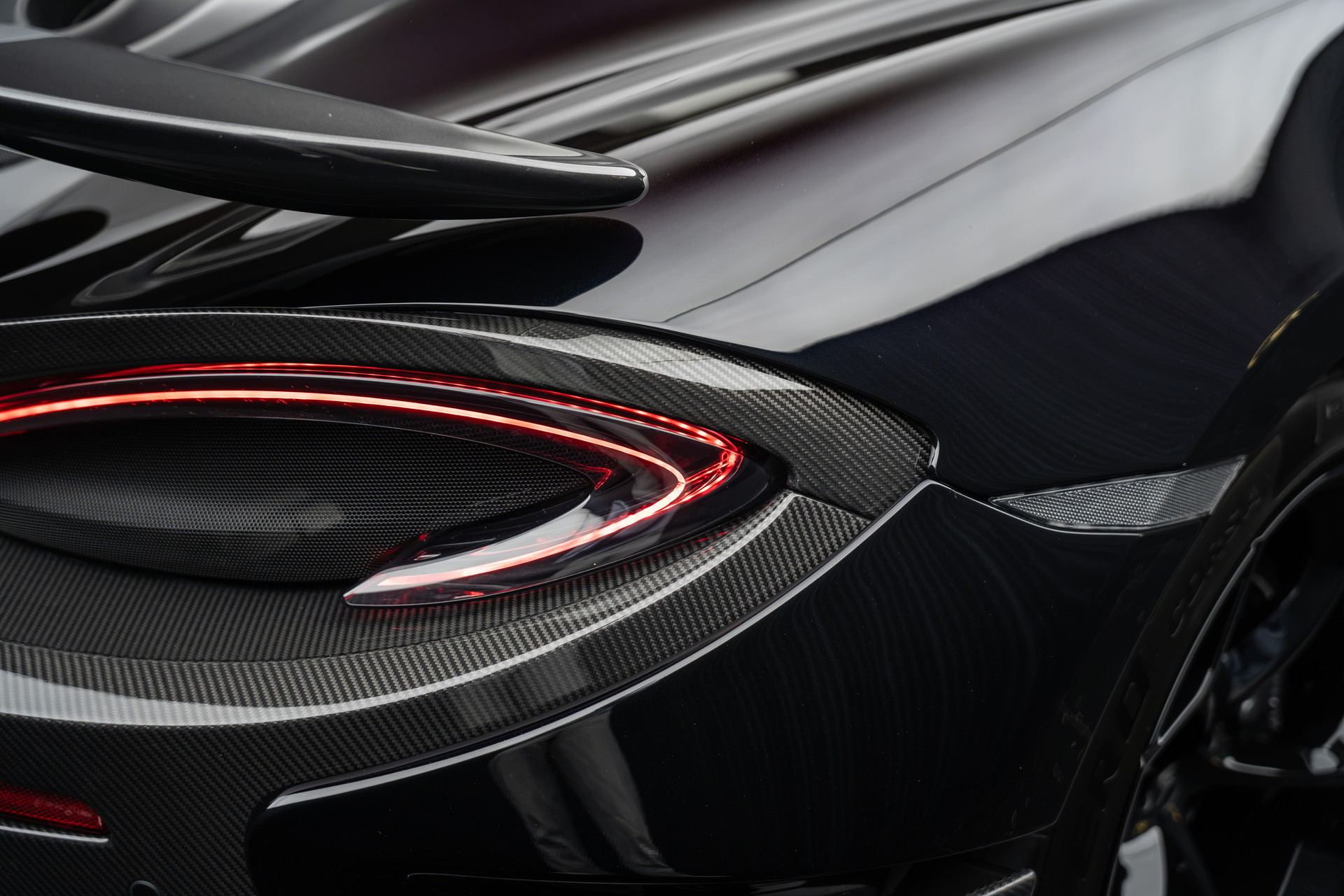 McLAREN 600LT Coupé 3.8 V8 SSG-image-12