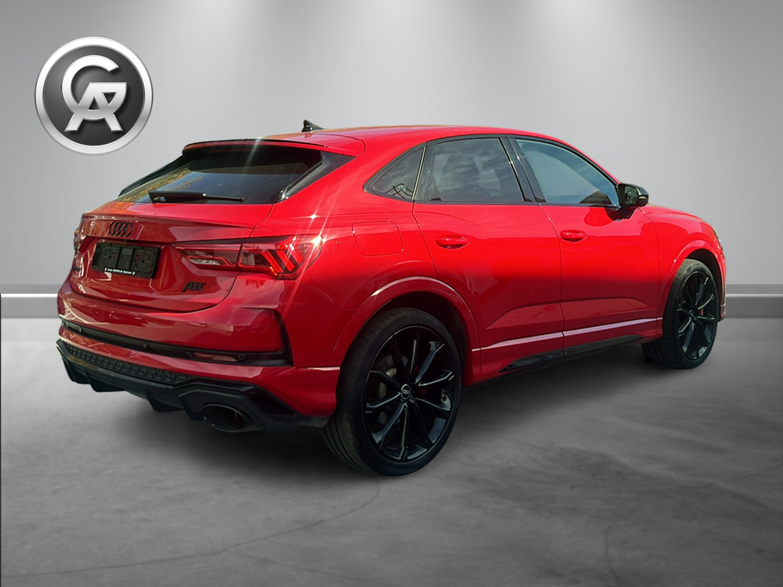AUDI RS Q3 Sportback quattro S tronic-showroom-element-1