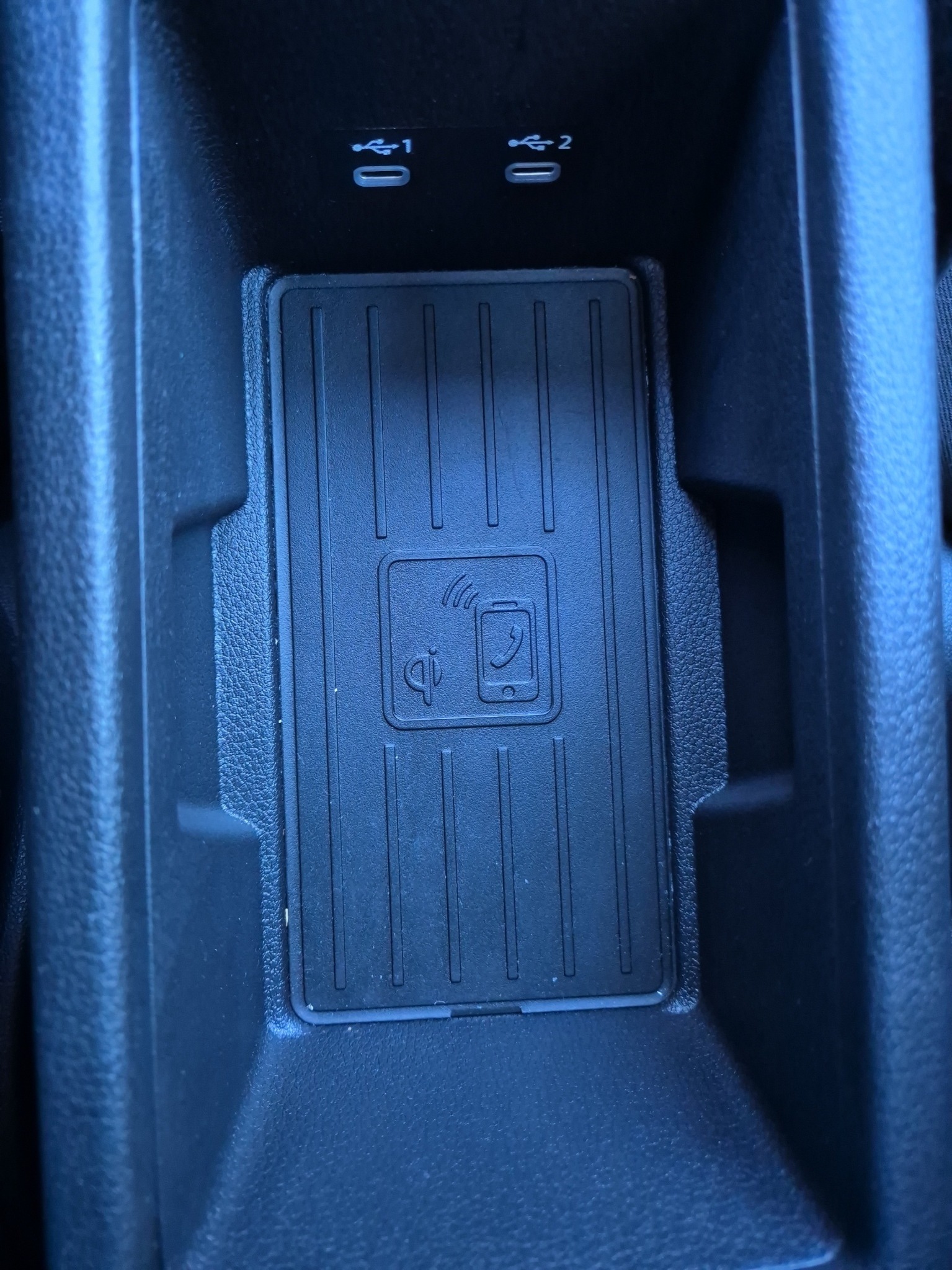 AUDI SQ2 TFSI quattro S-tronic-image-17