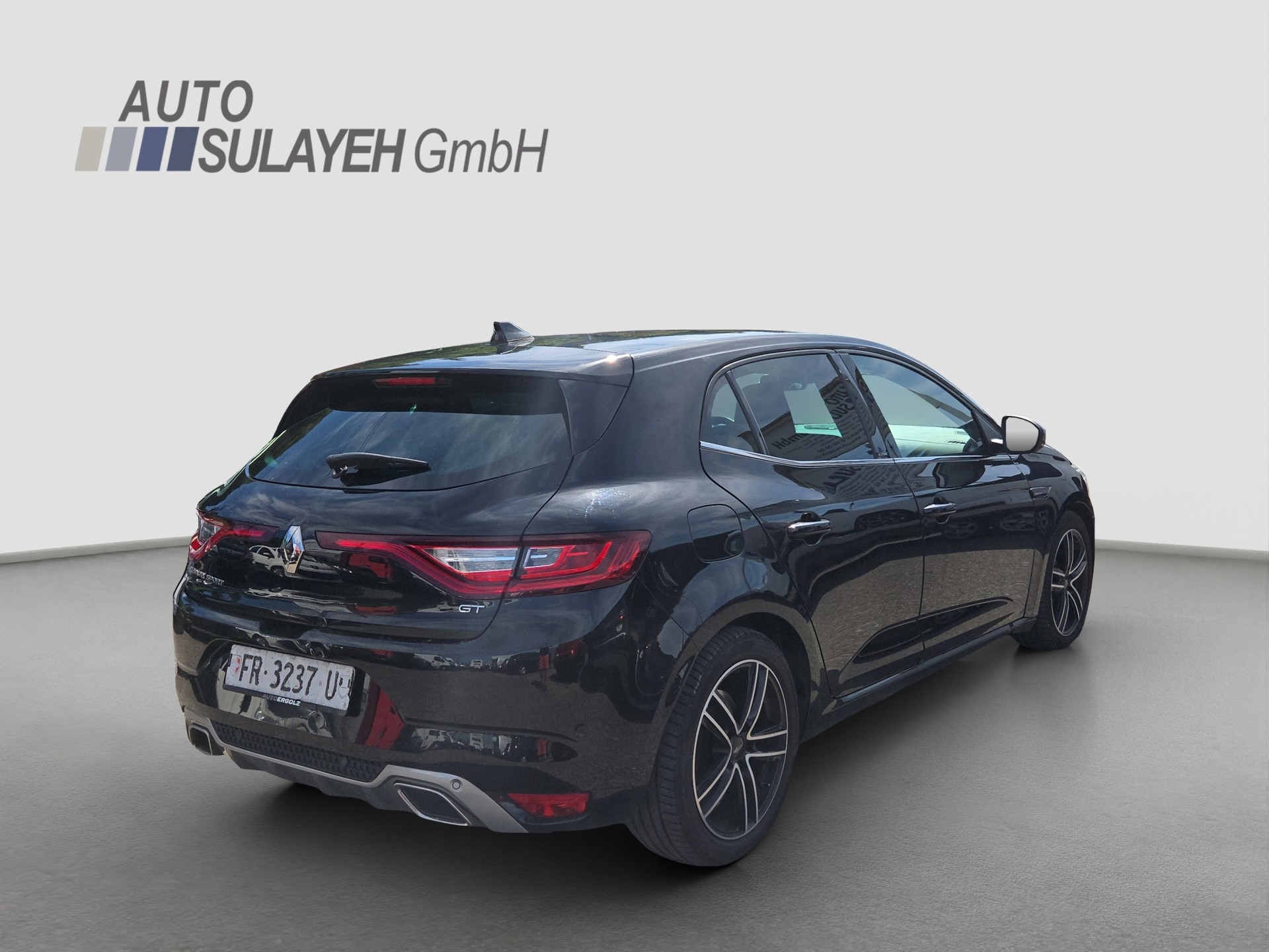 RENAULT Mégane 1.6 16V Turbo GT EDC-image-9