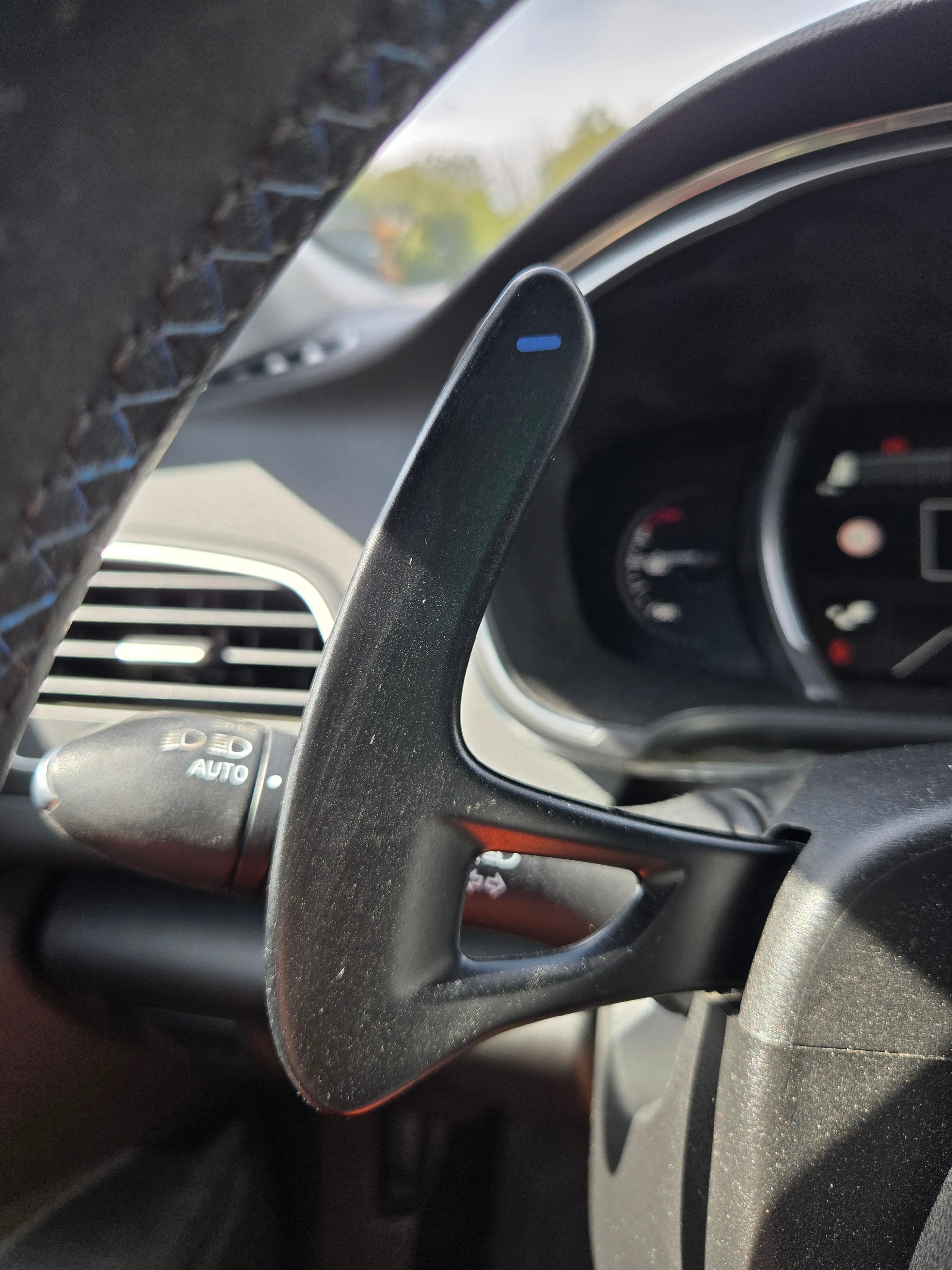 RENAULT Mégane 1.6 16V Turbo GT EDC-image-2