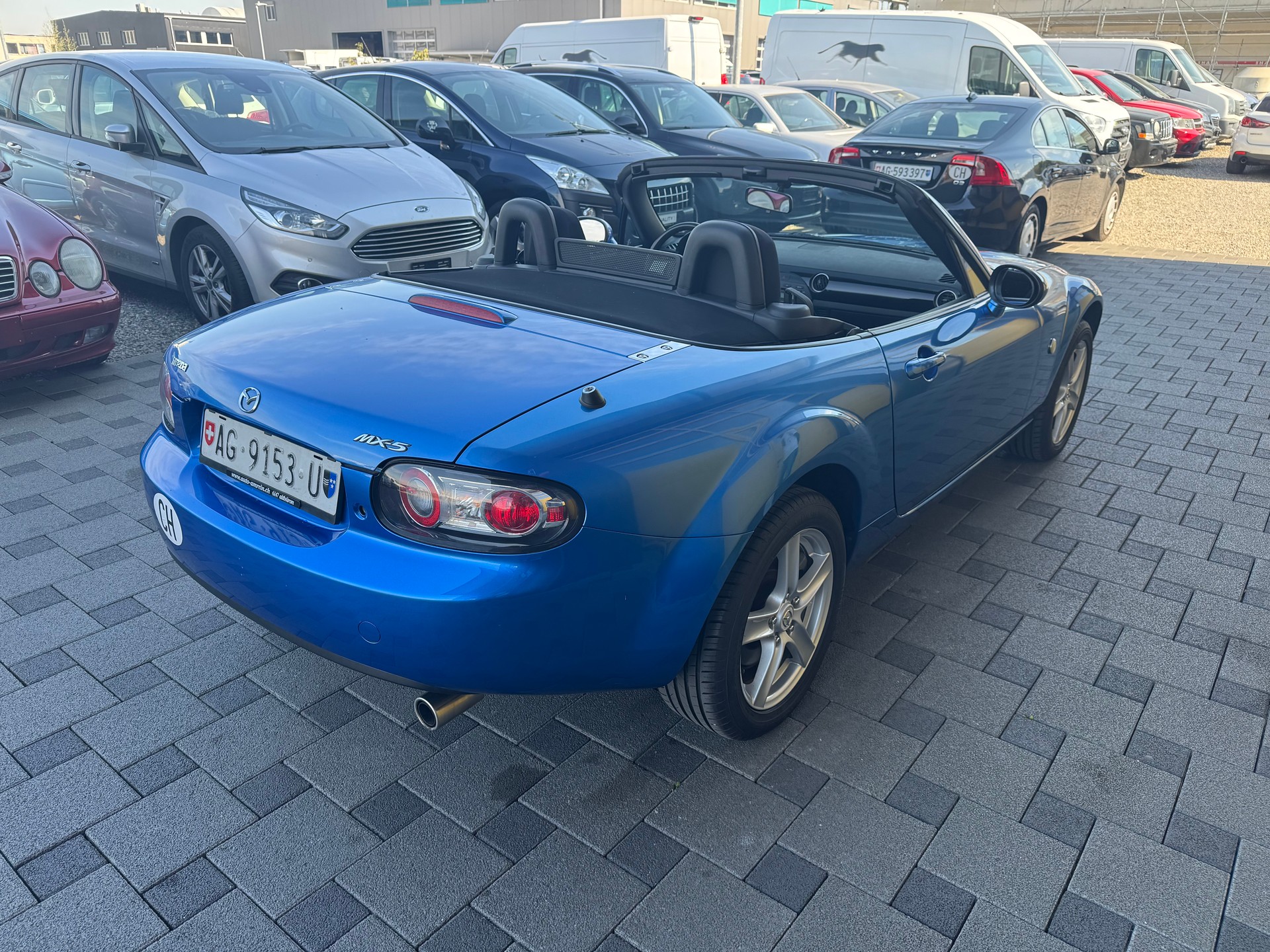 MAZDA MX-5 1.8i 16V Confort-image-4
